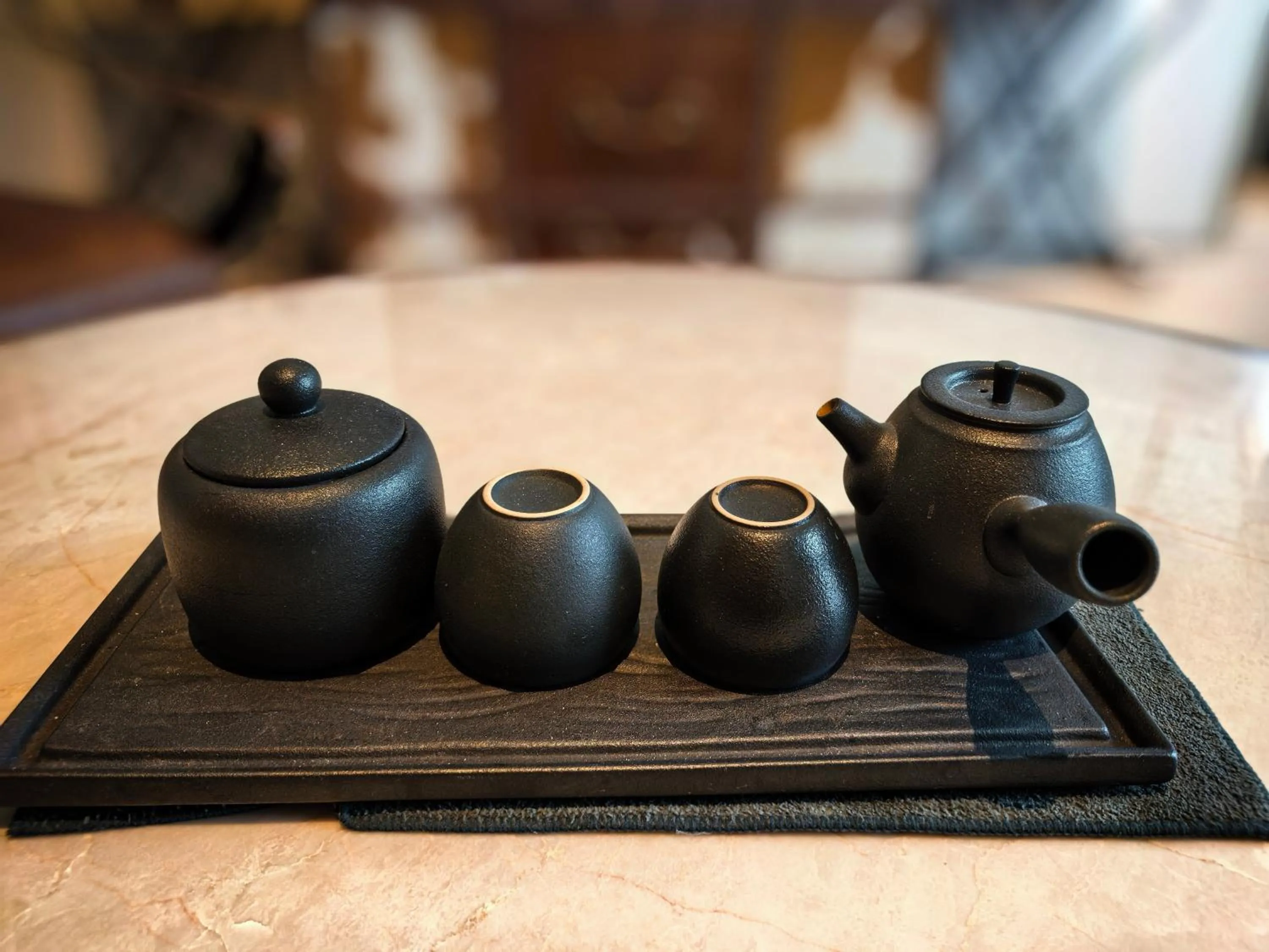 Coffee/tea facilities in Hilton Shigatse