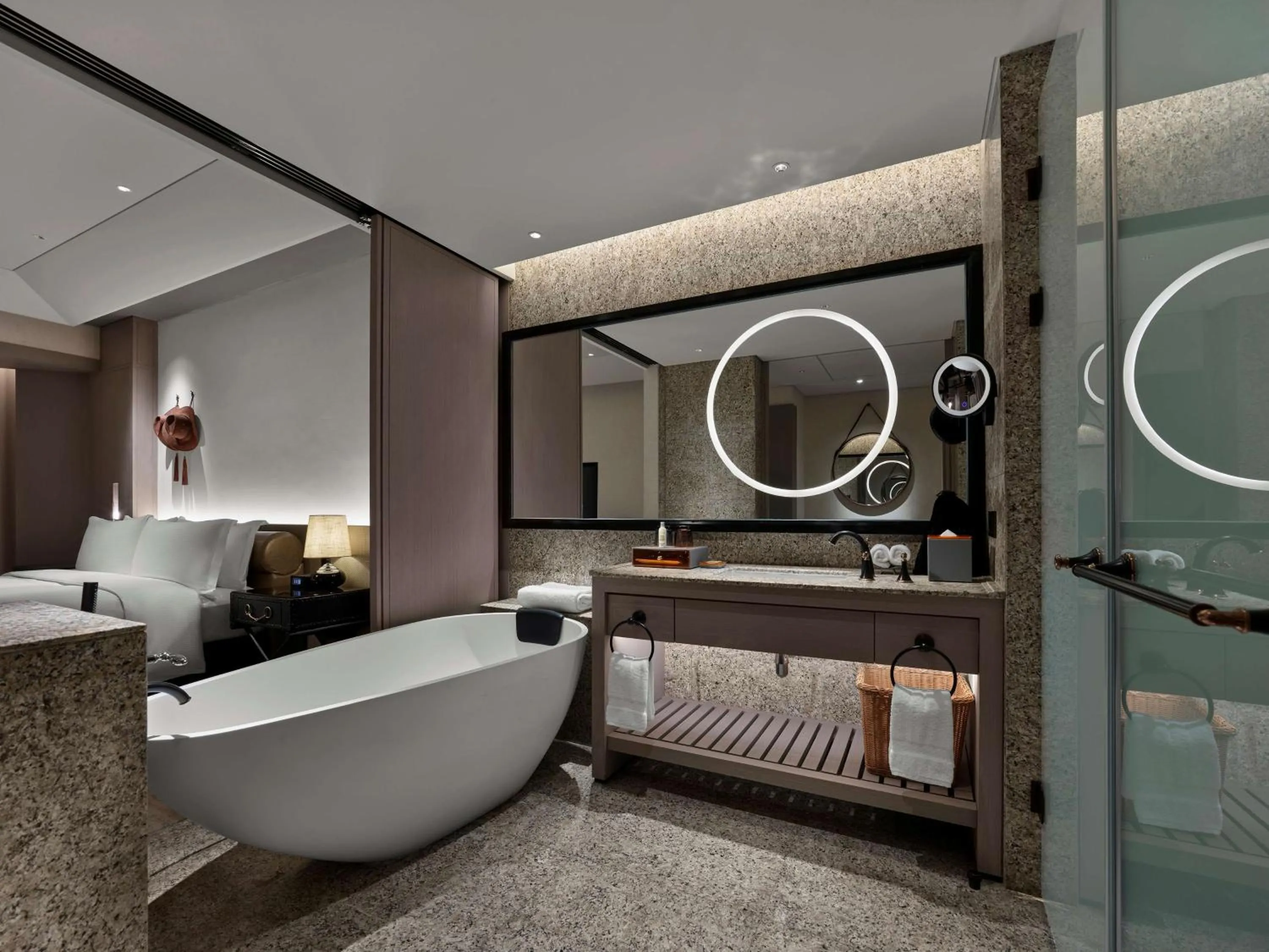 Bathroom in Hilton Shigatse