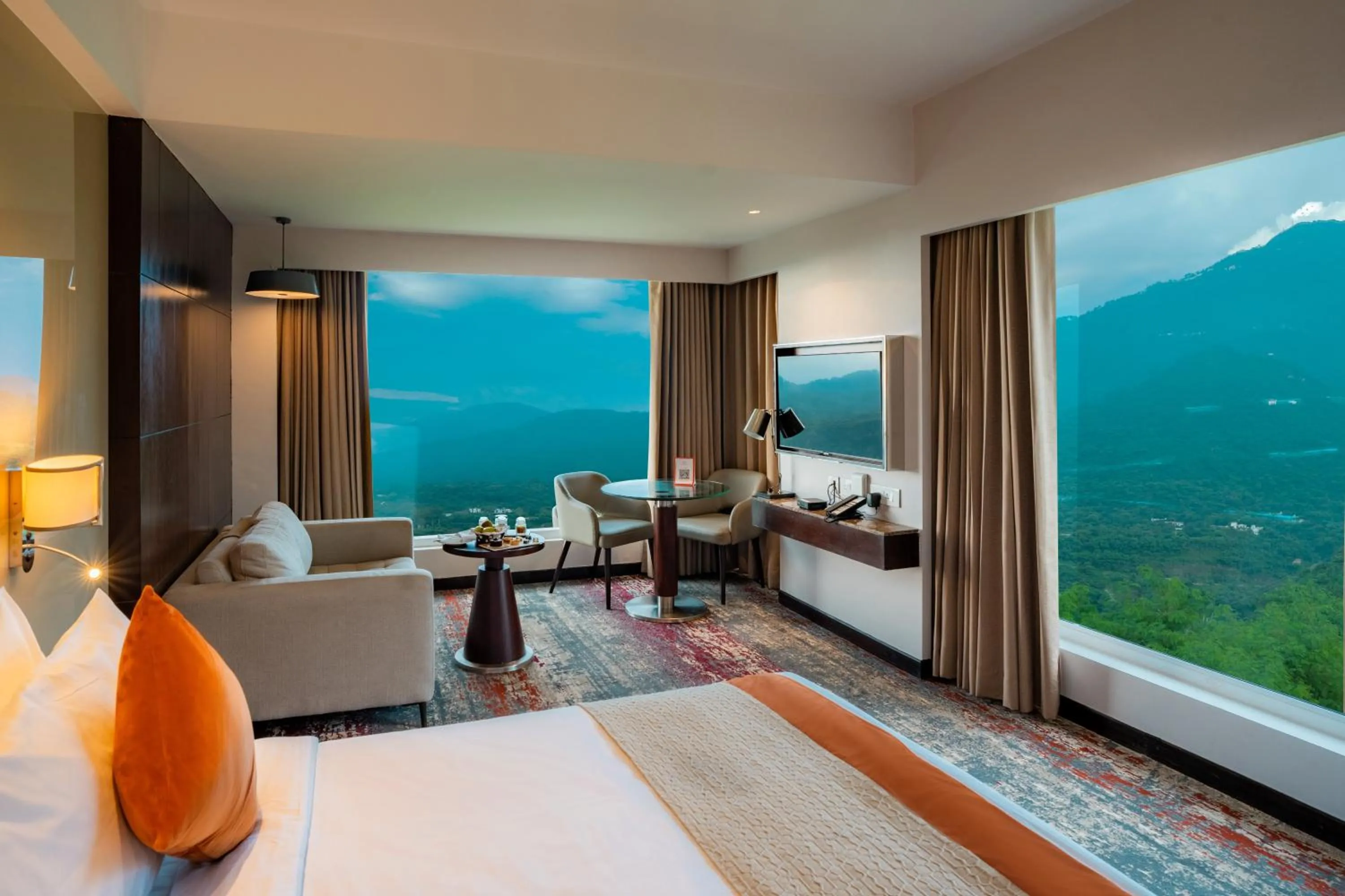 Bedroom in Welcomhotel By ITC Hotels, Katra