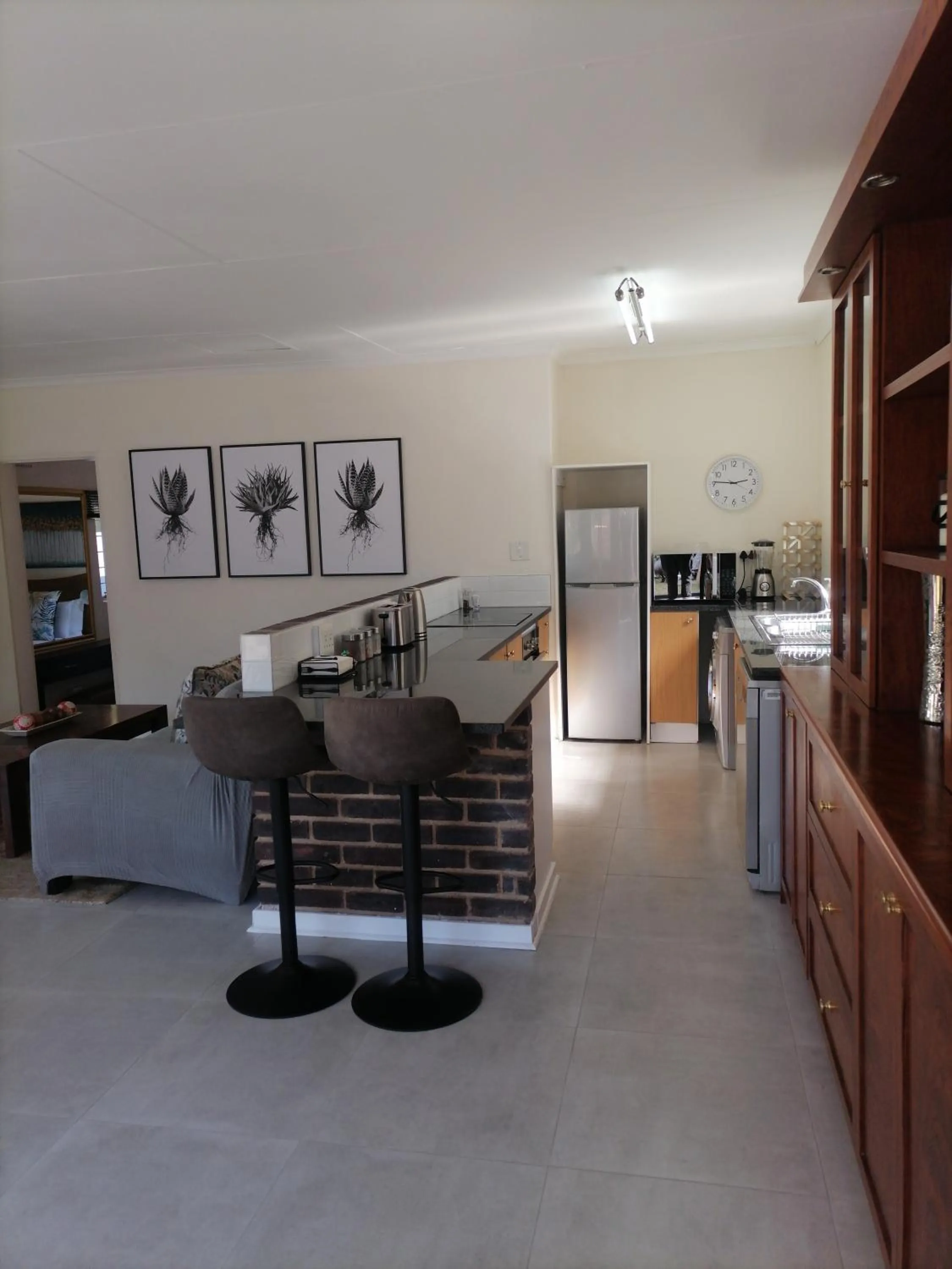 Kitchen or kitchenette in CityView, a stunning modern apartment