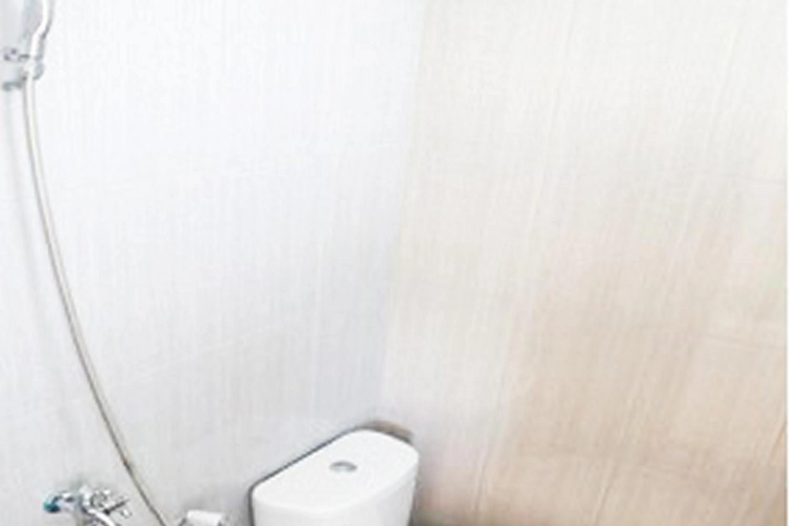 Bathroom in Muzdalifa Syariah near Alun Alun Gresik Mitra RedDoorz