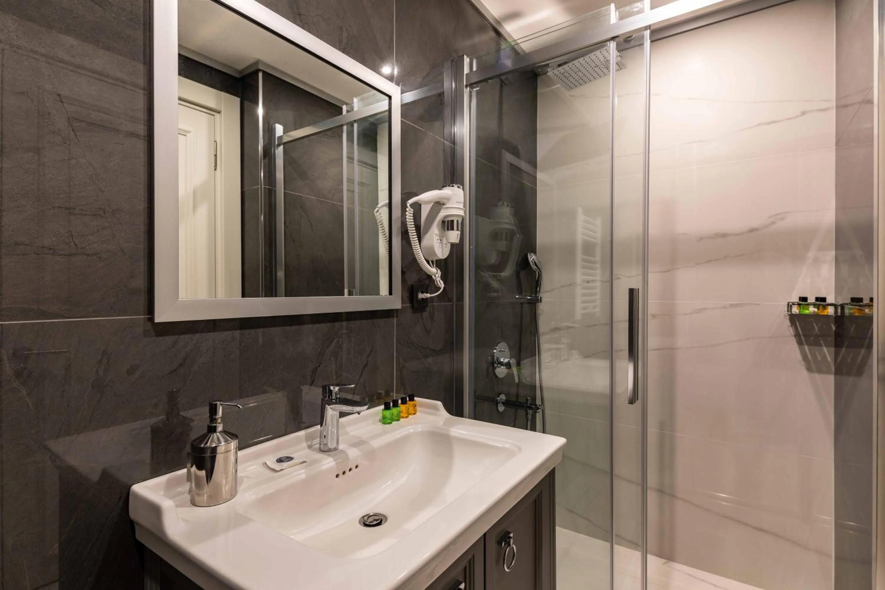 Bathroom in SALA SUITES