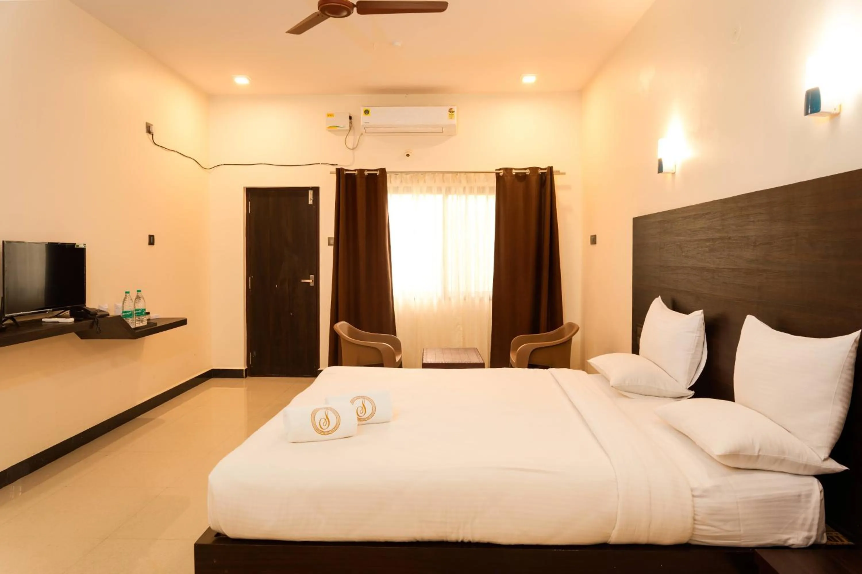 Bed in Shreeyog Resort Dandeli