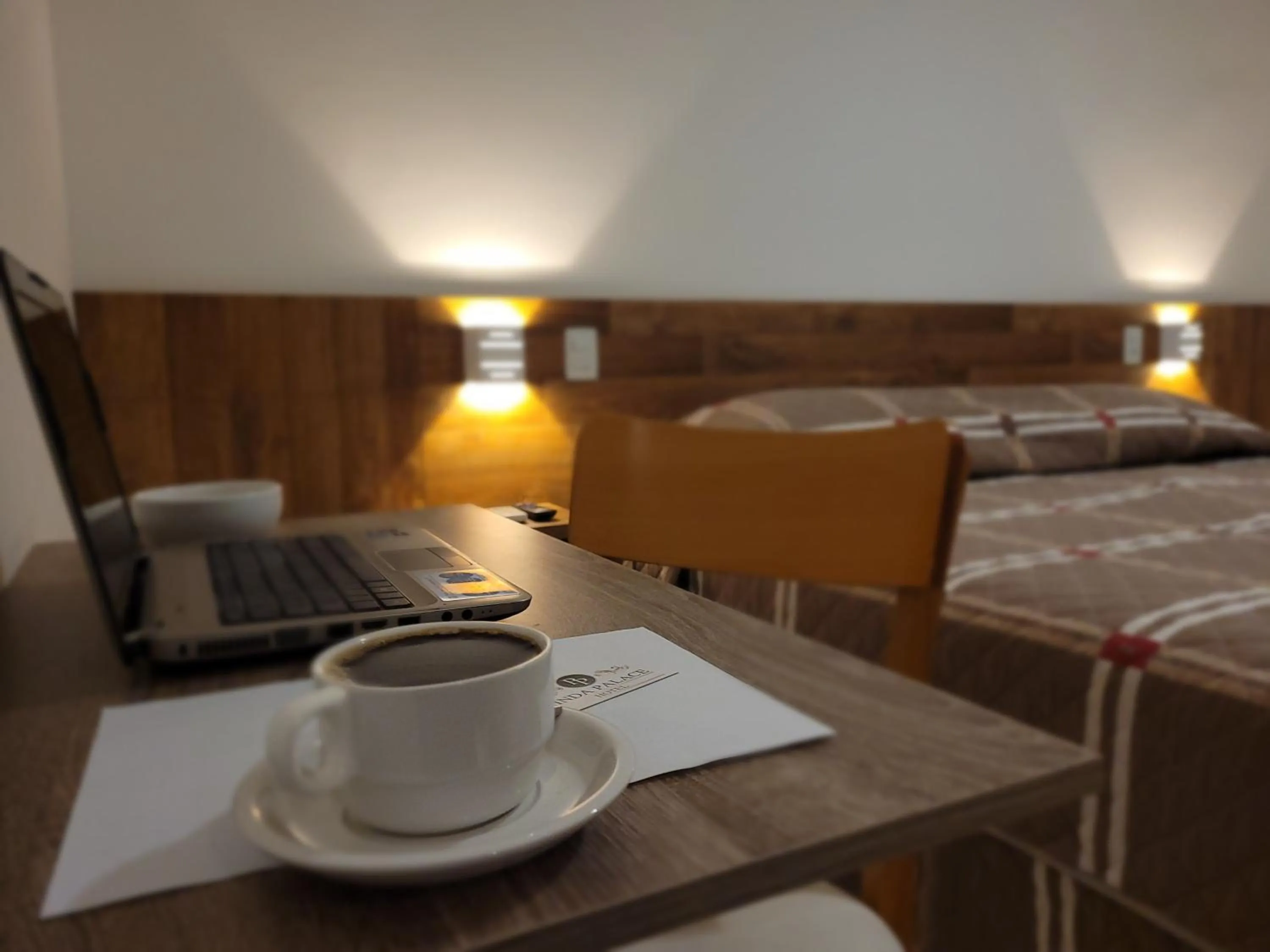 Bedroom, Bed in Pinda Palace Hotel