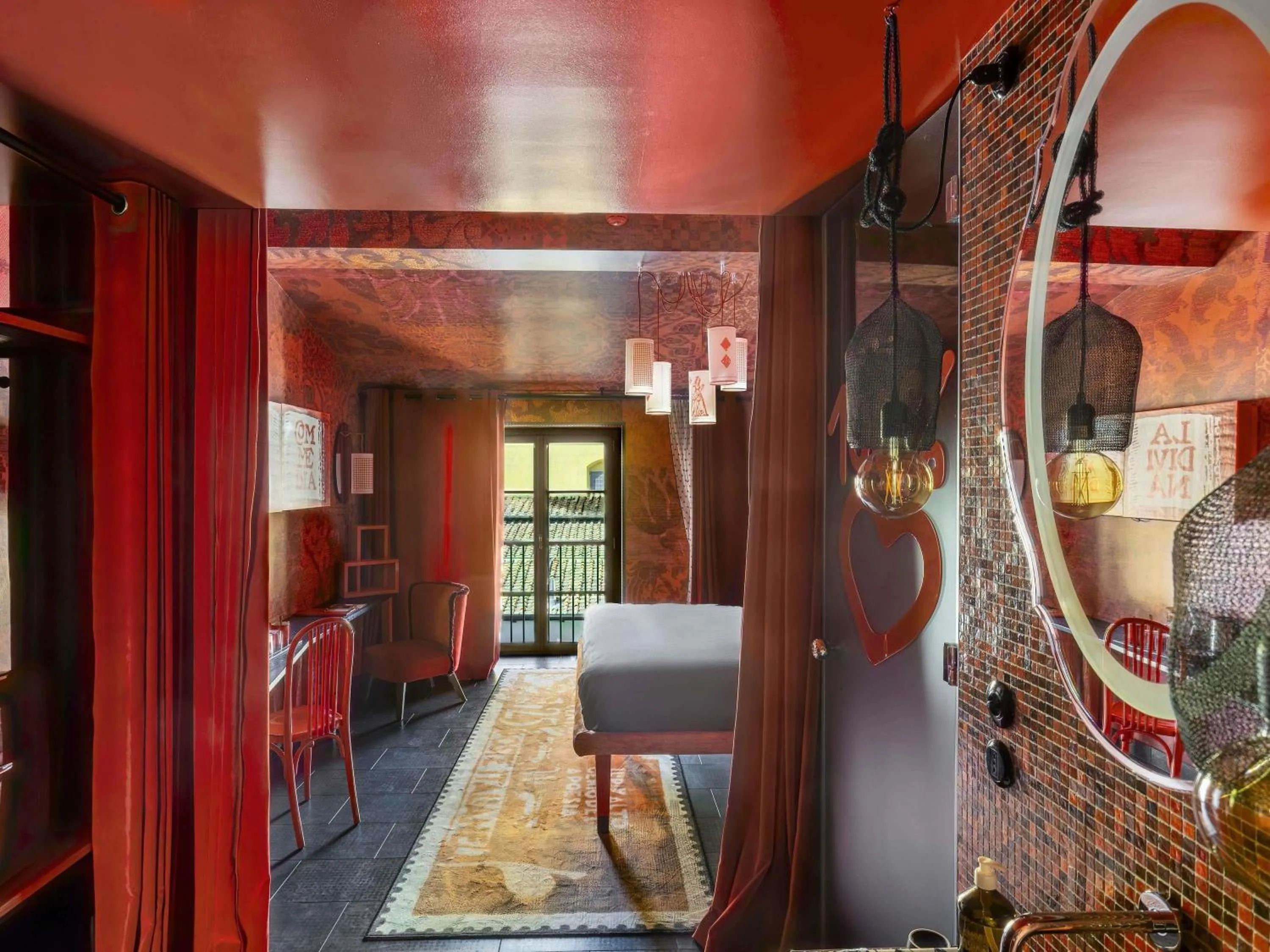 Bedroom, Bed in 25hours Hotel Florence Piazza San Paolino