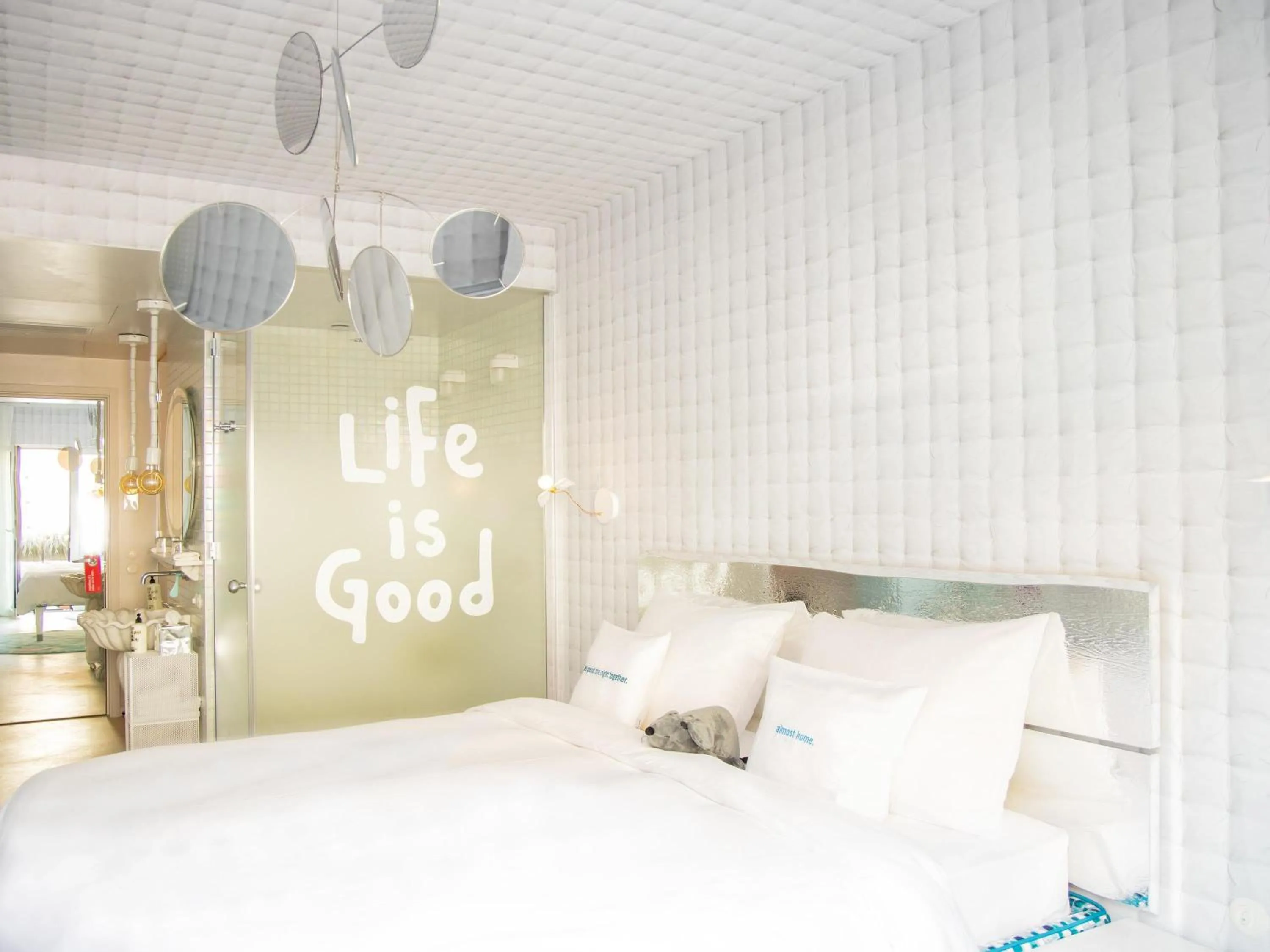 Bedroom, Bed in 25hours Hotel Florence Piazza San Paolino