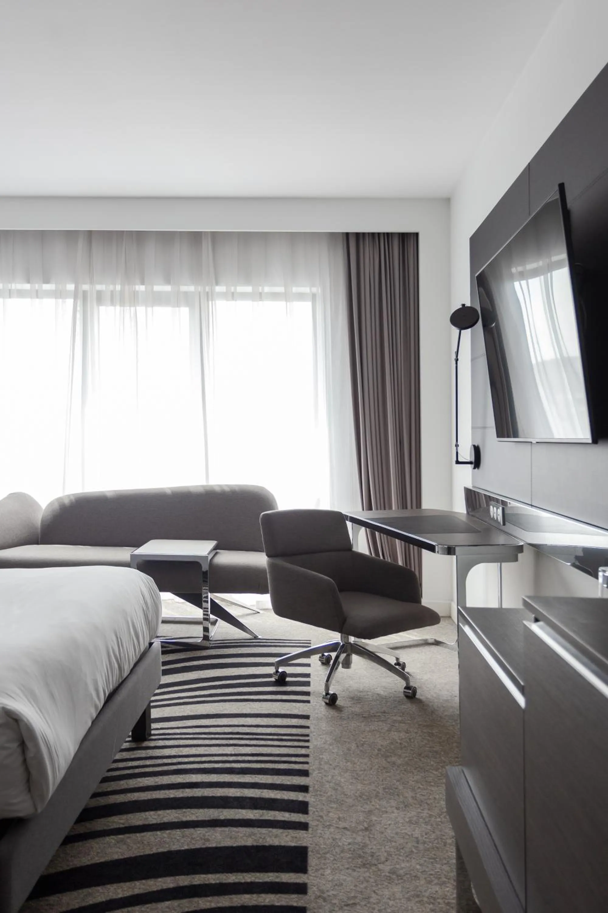 Living room, Bed in Novotel Bishkek City Center