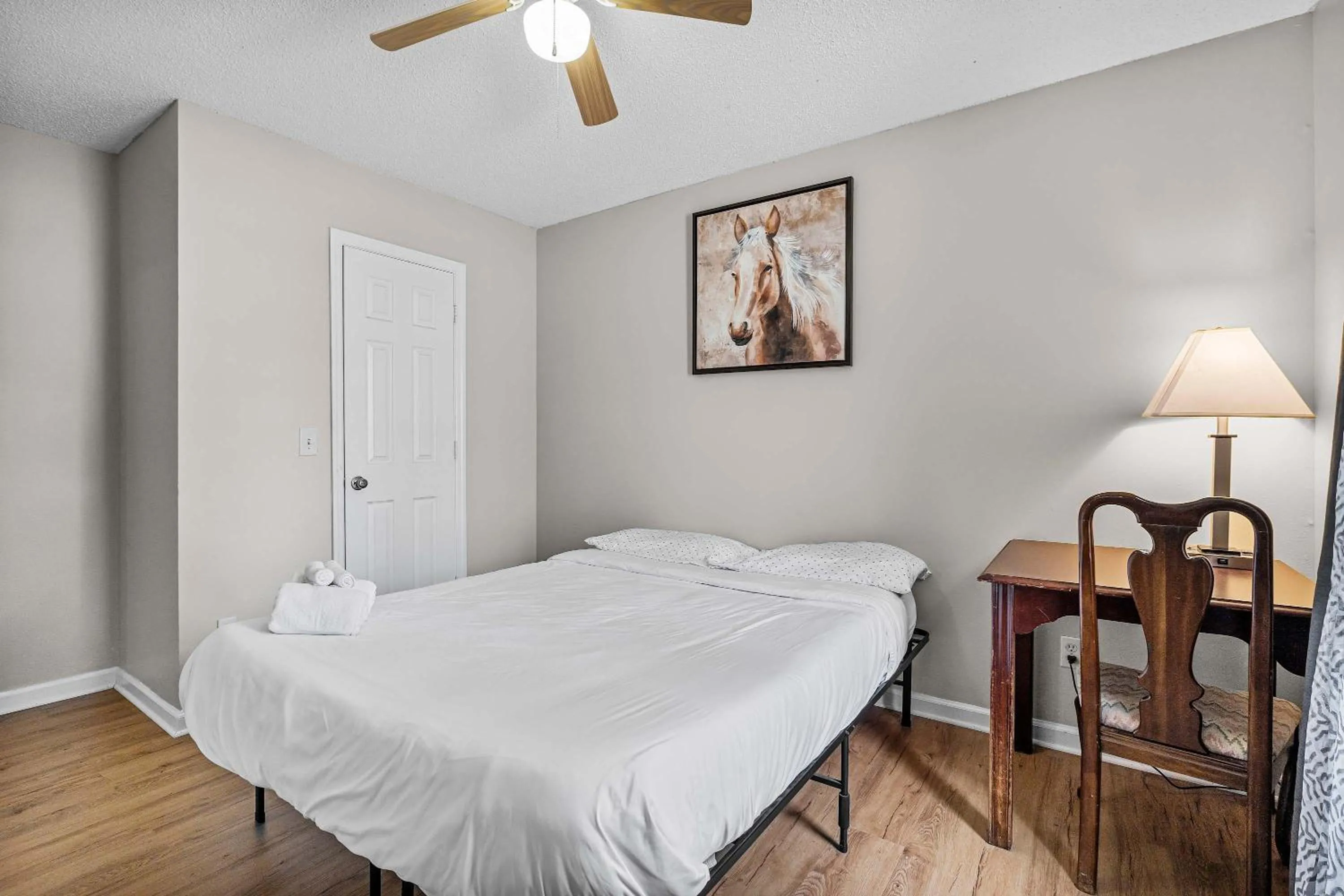 Bed in The Garnet Goliath Columbias Biggest BnB Yard