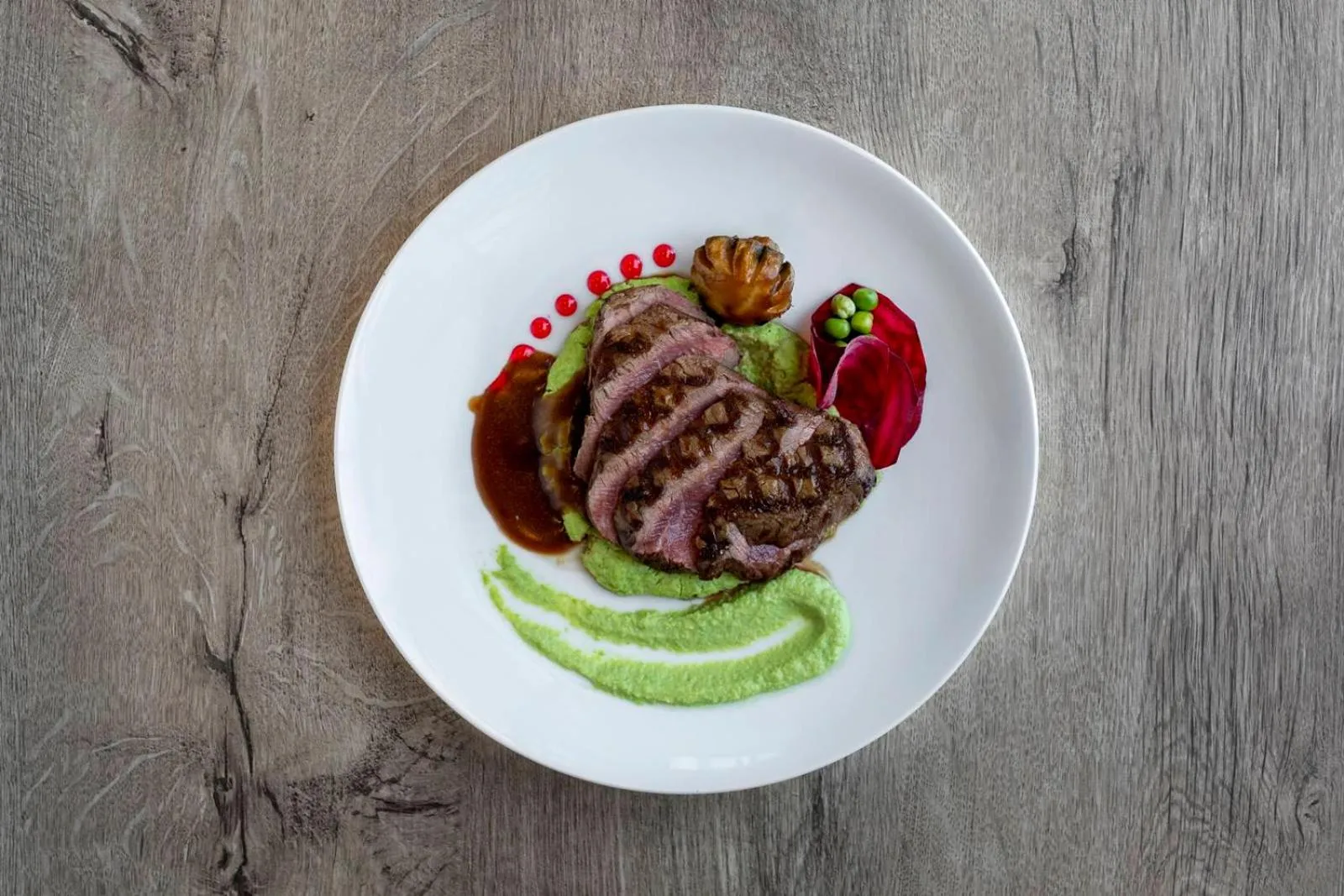 Food in LAGUN CASTLE HOTEL&SPA