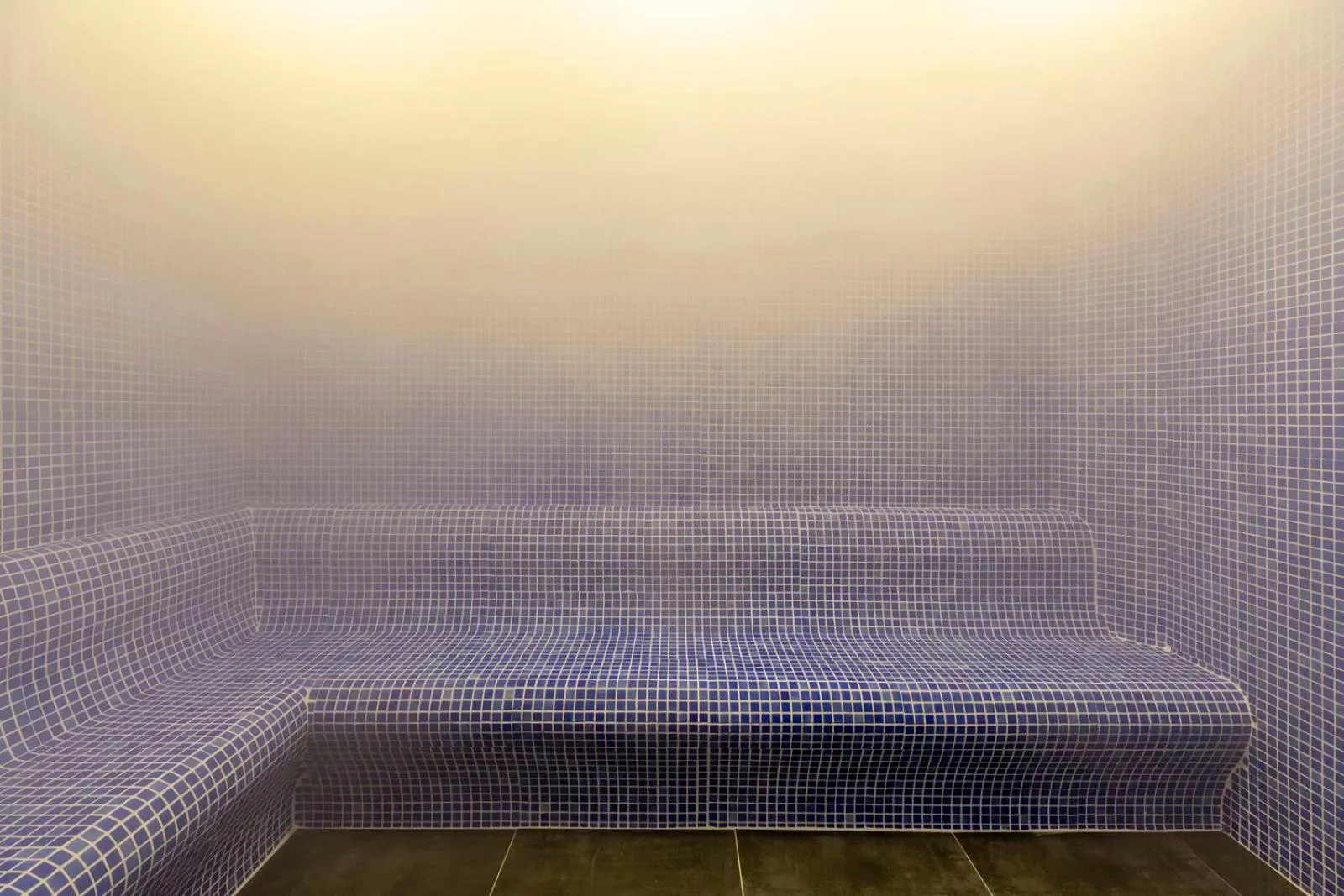 Steam room in LAGUN CASTLE HOTEL&SPA