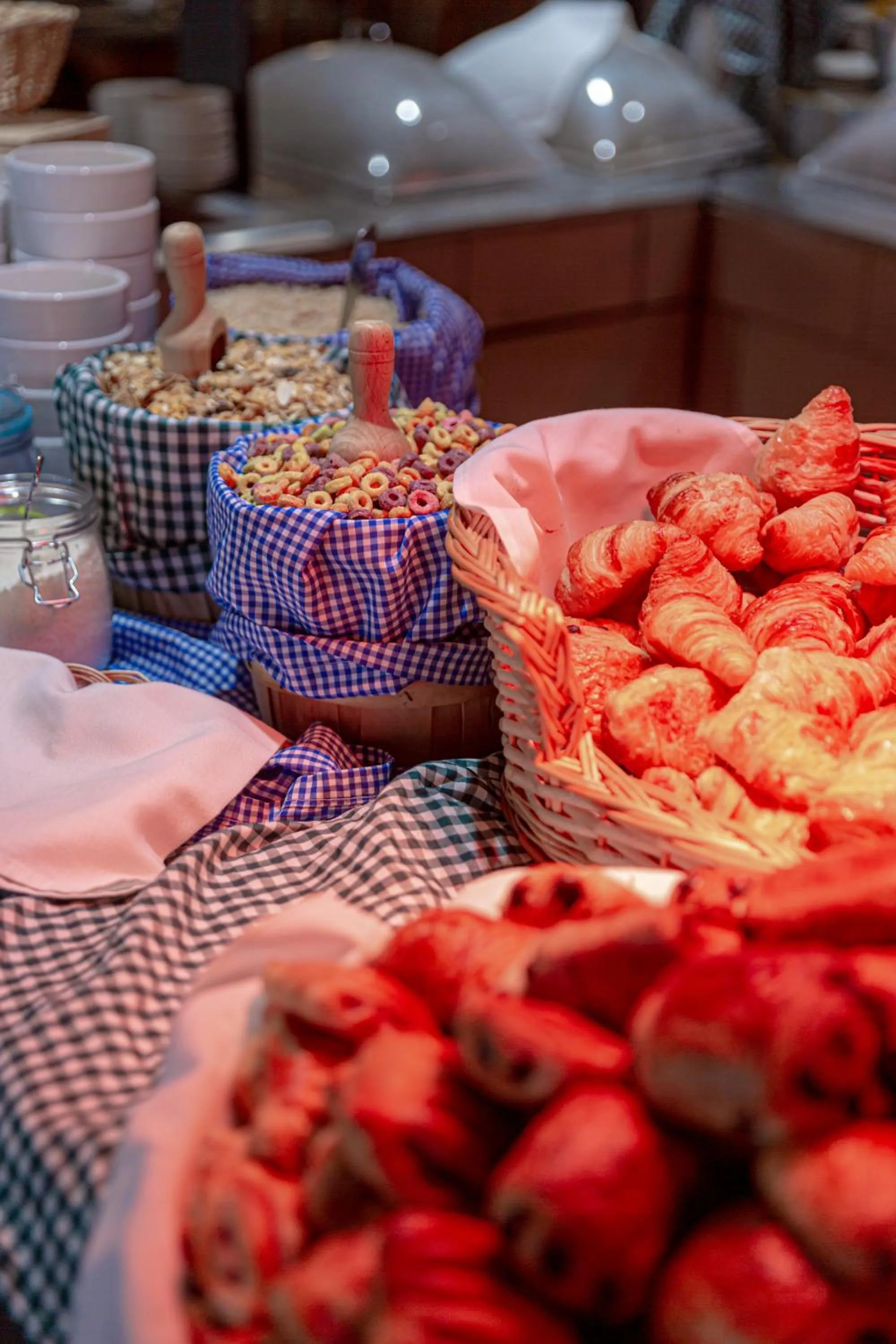 Buffet breakfast in Hotel Cap-aux-Pierres