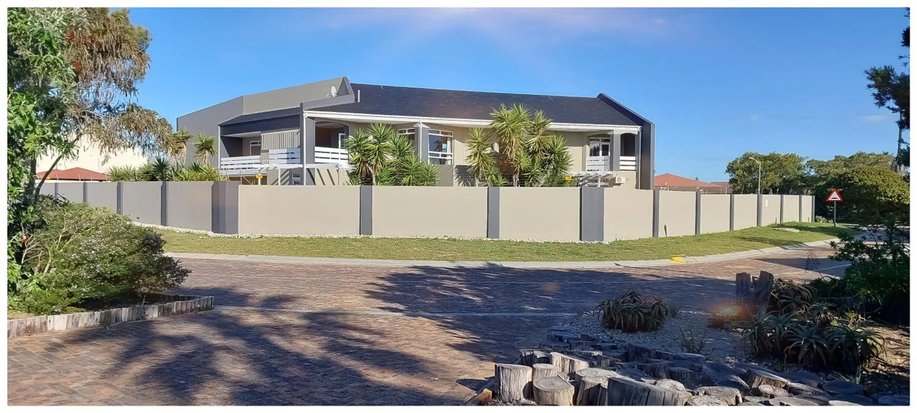 Beachwood Inn Melkbosstrand