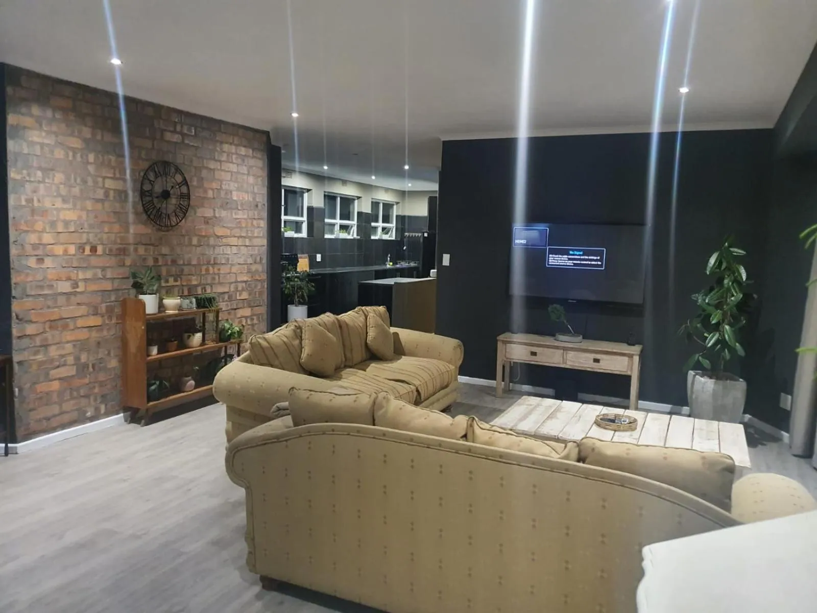 Beachwood Inn Melkbosstrand