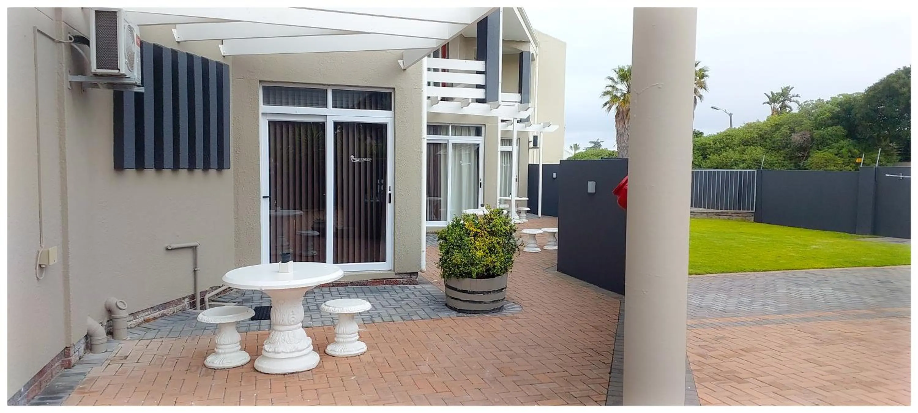 Beachwood Inn Melkbosstrand