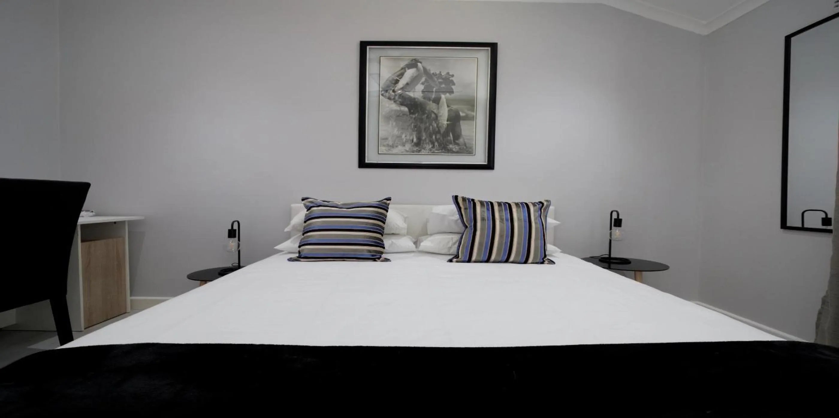 Bed in Beachwood Inn Melkbosstrand