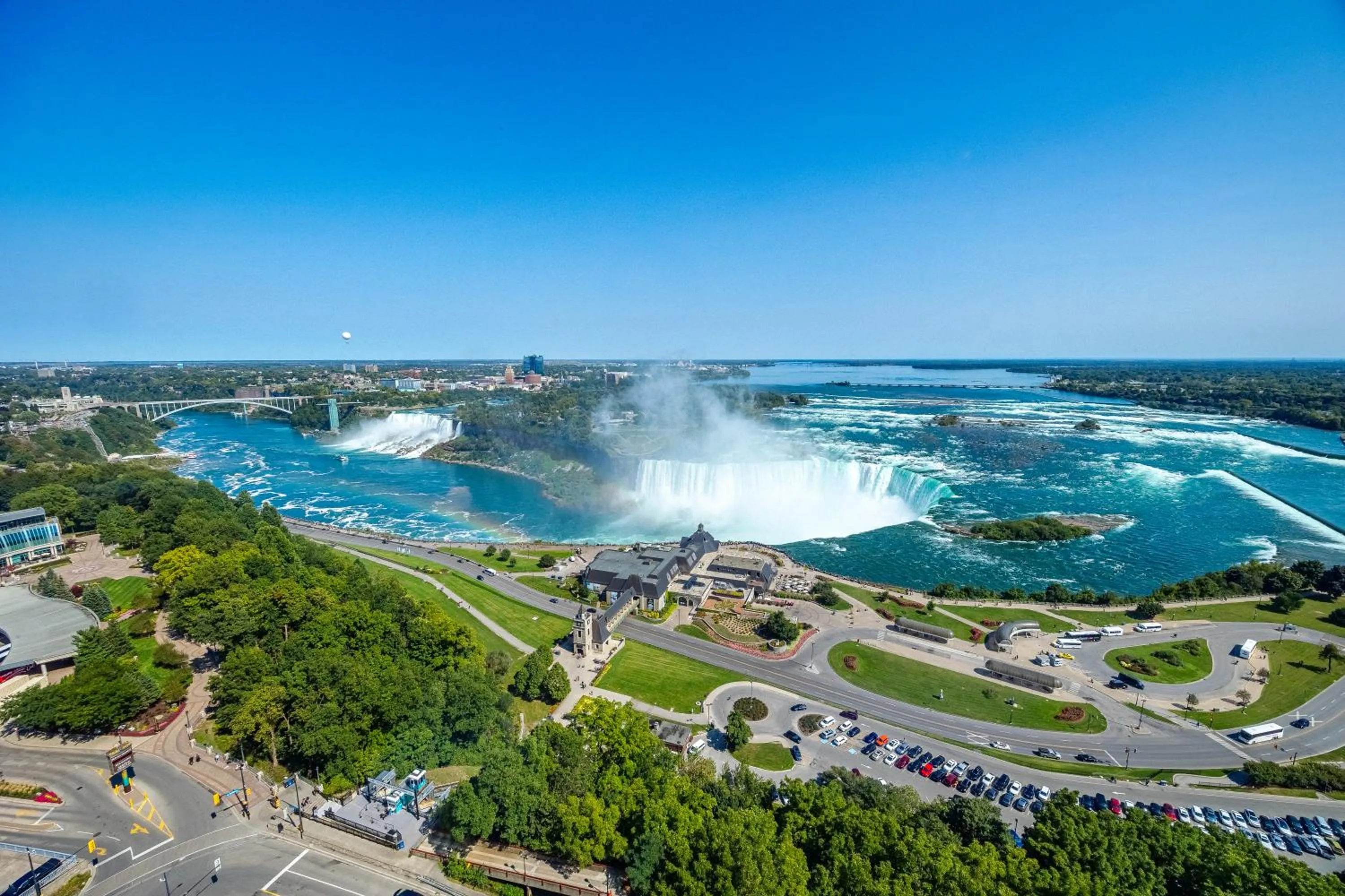 Day in Tower Hotel at Fallsview