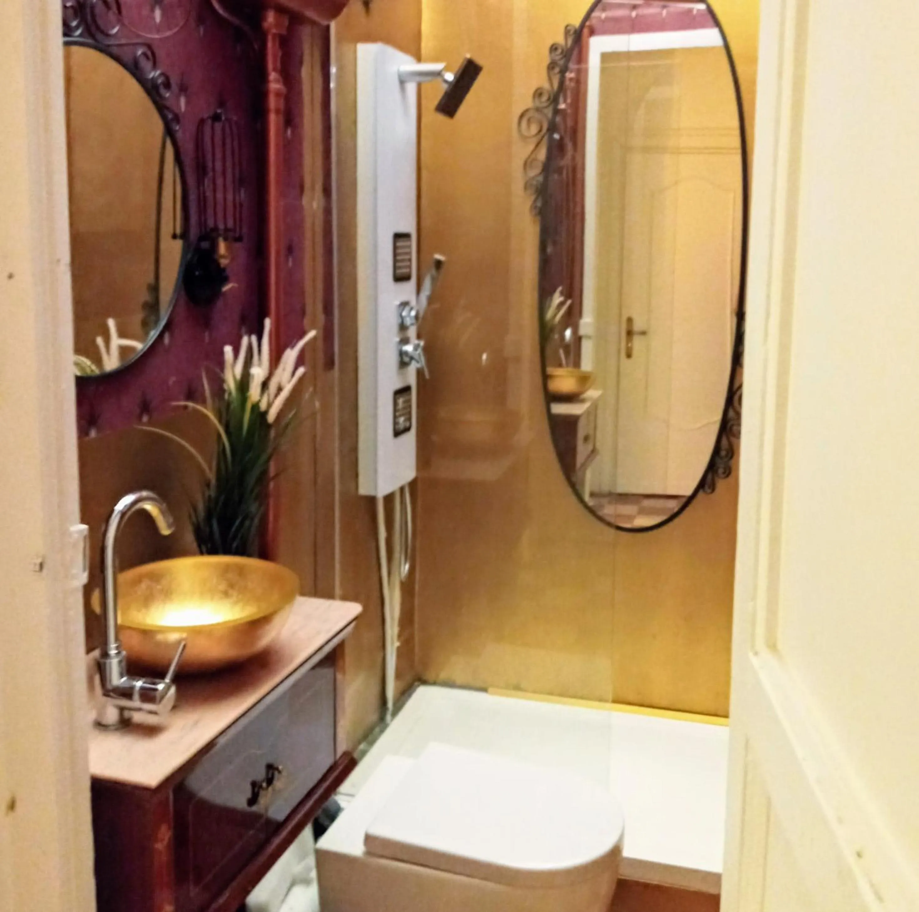 Bathroom in B&b Morosoli Palace