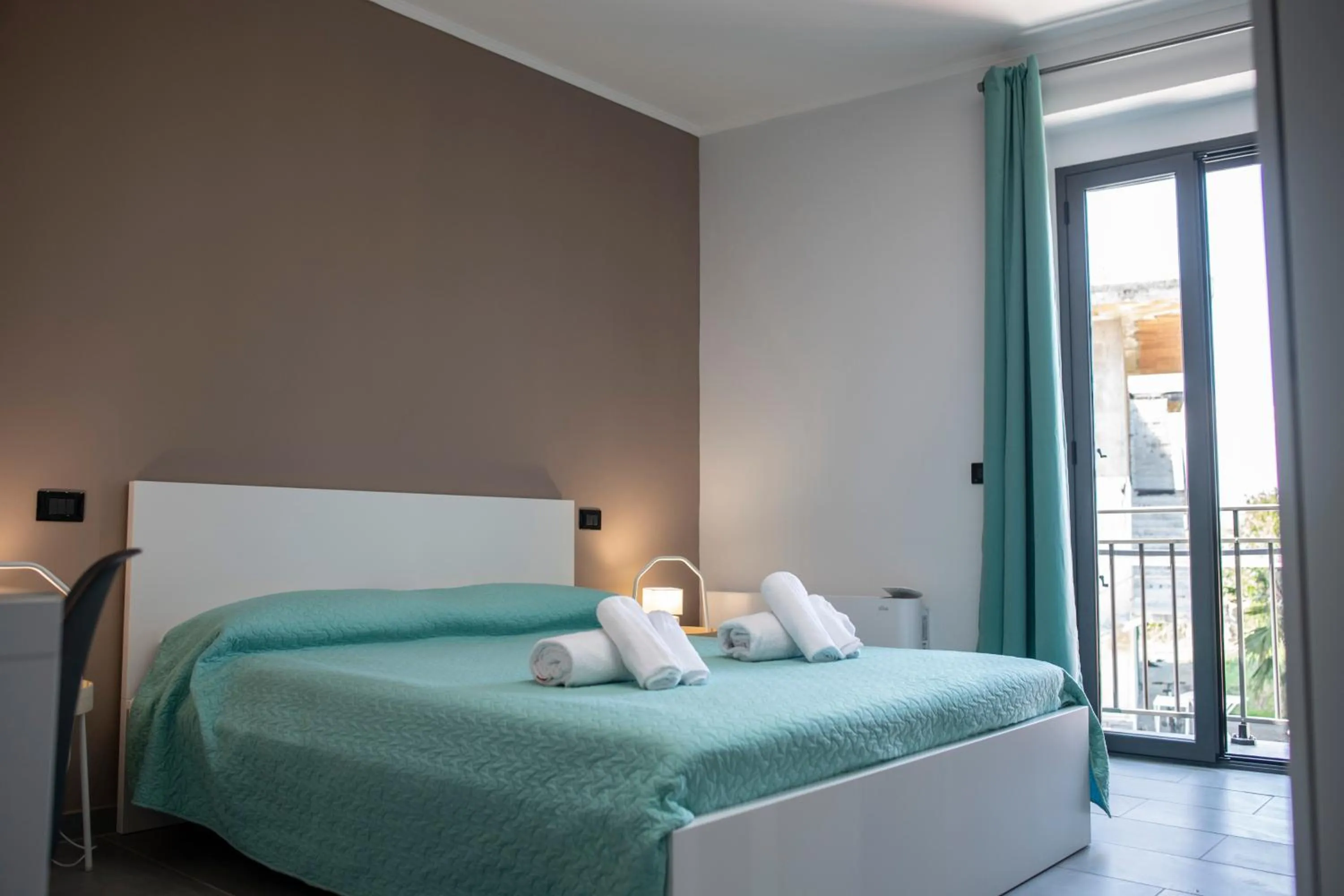 Bed in B&B Màkari holiday home