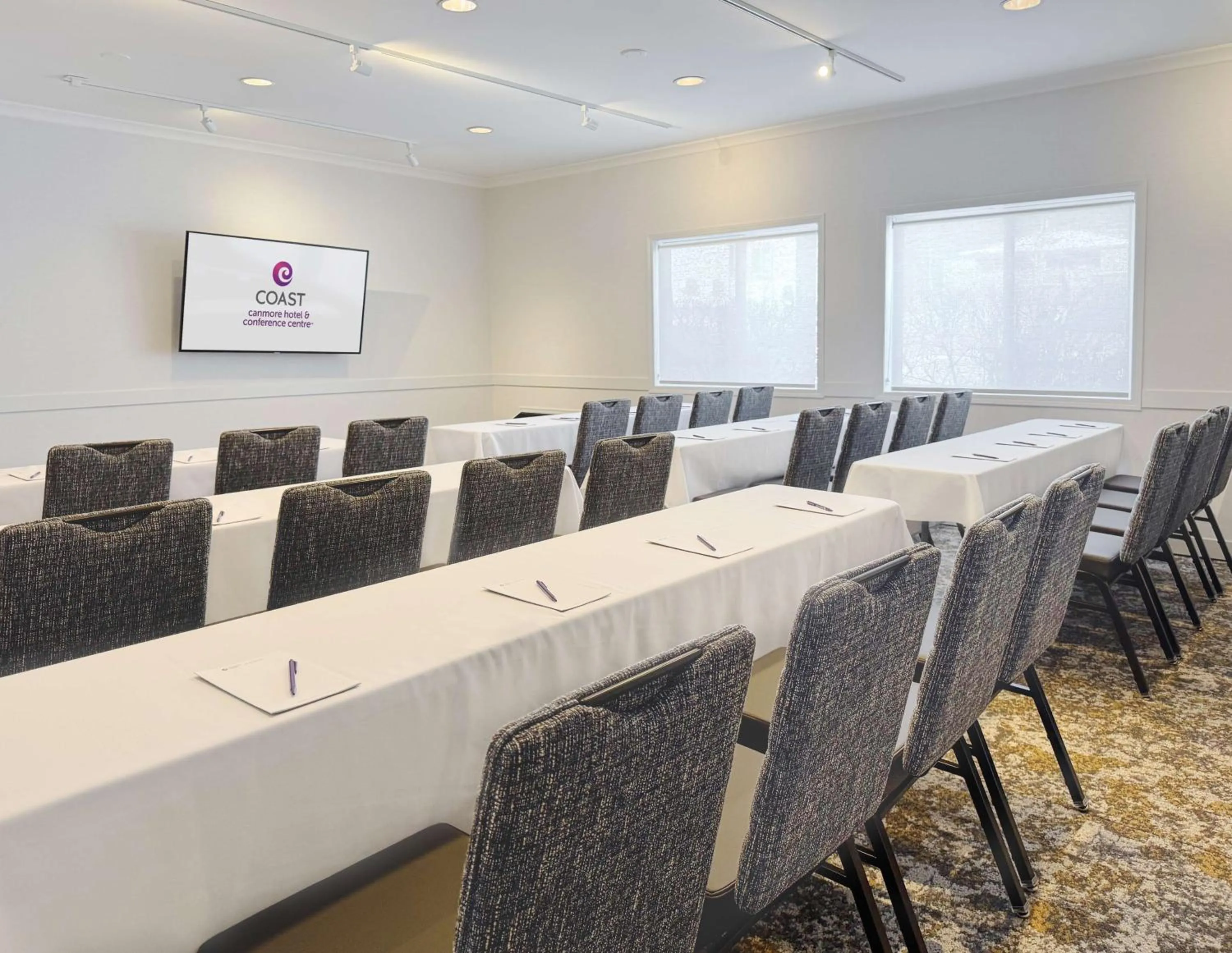 Meeting/conference room in Coast Canmore Hotel & Conference Centre