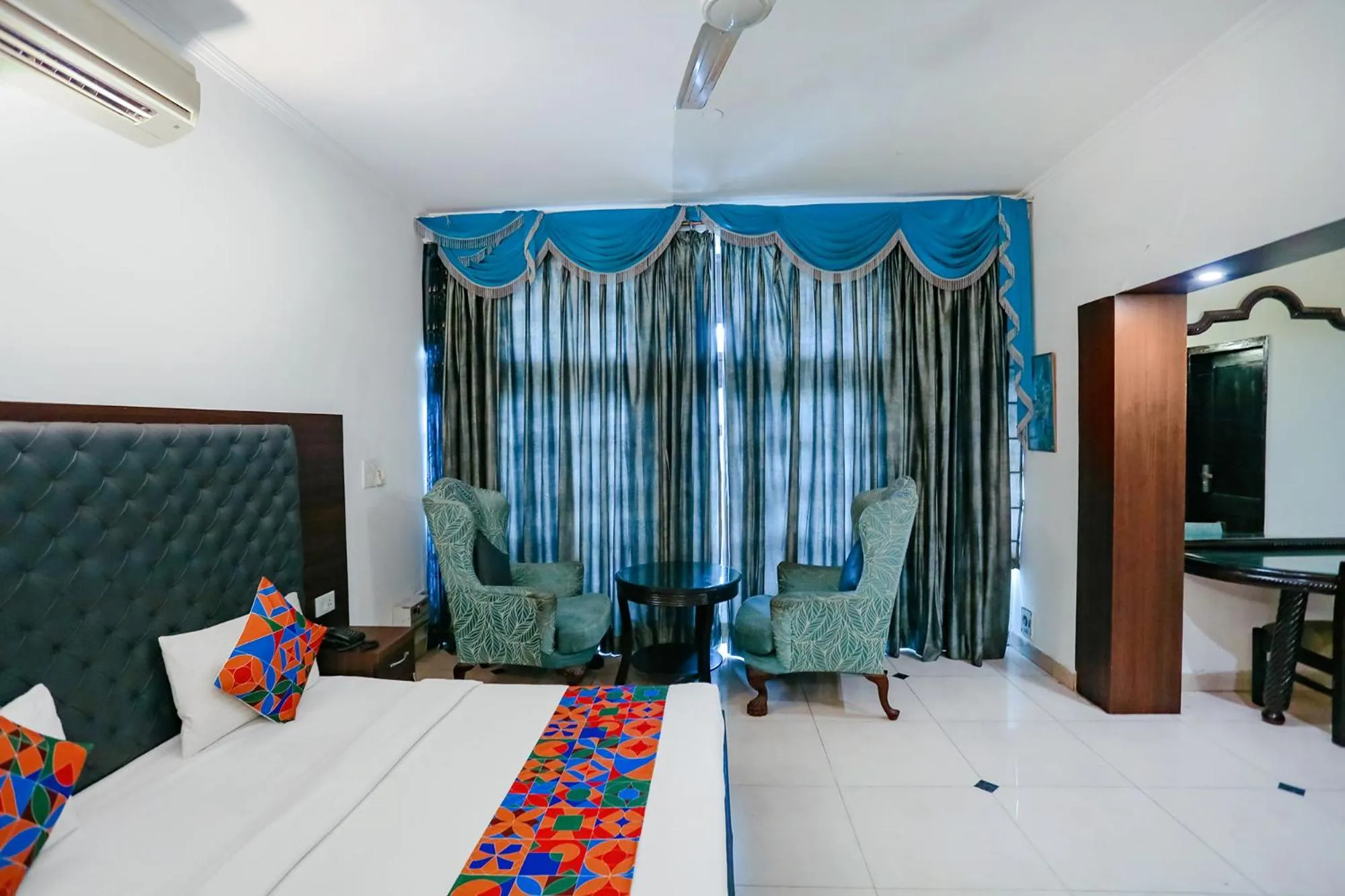 Bed in FabExpress Lloyd House