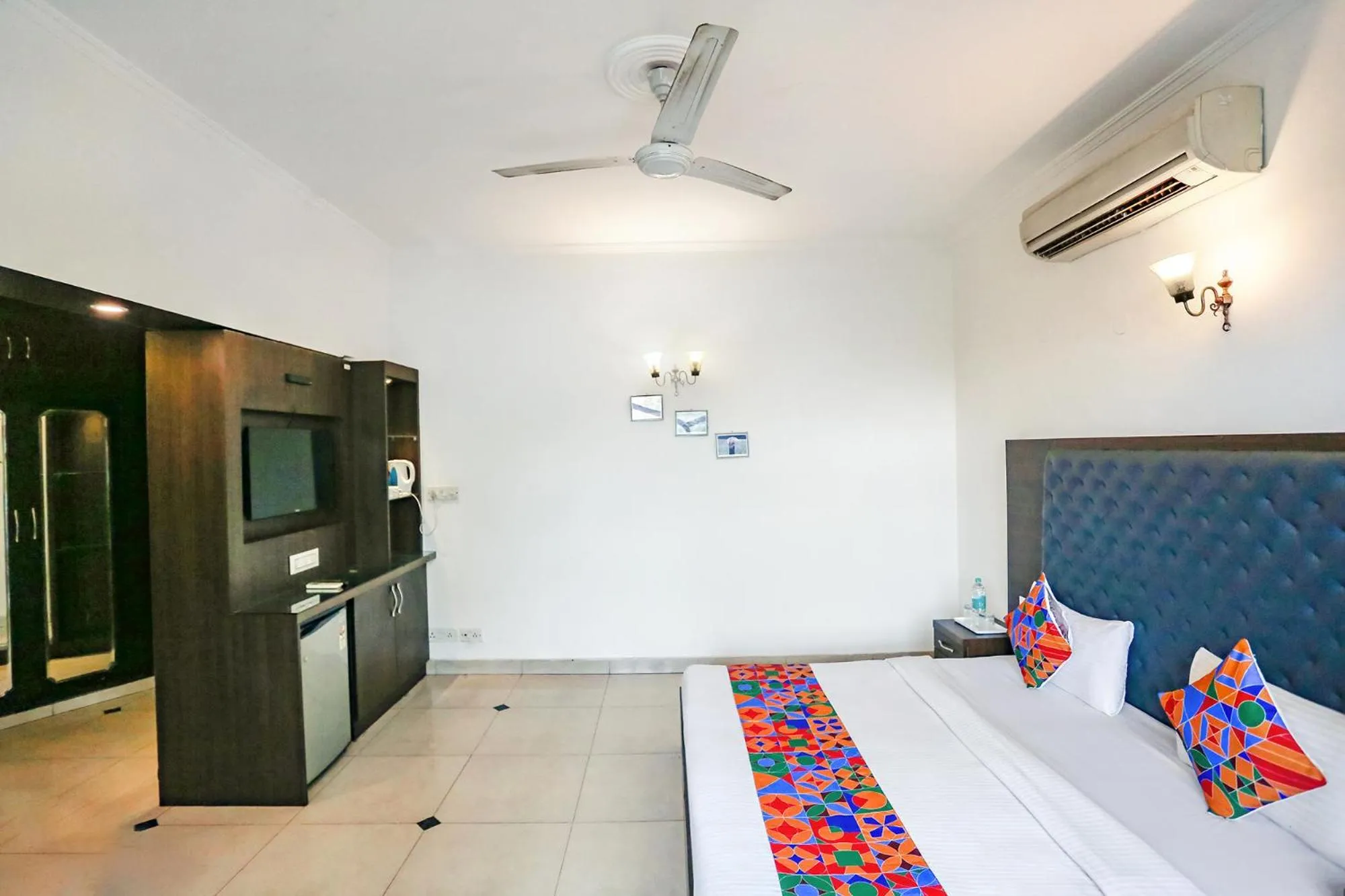 Bed in FabExpress Lloyd House