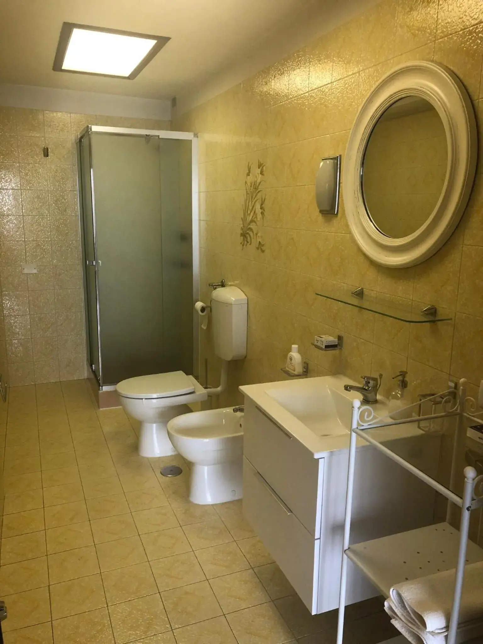 Triple Room with Balcony - single occupancy in La Casa Verde B&B Triple Room with Balcony - single occupancy in La Casa Verde B&B