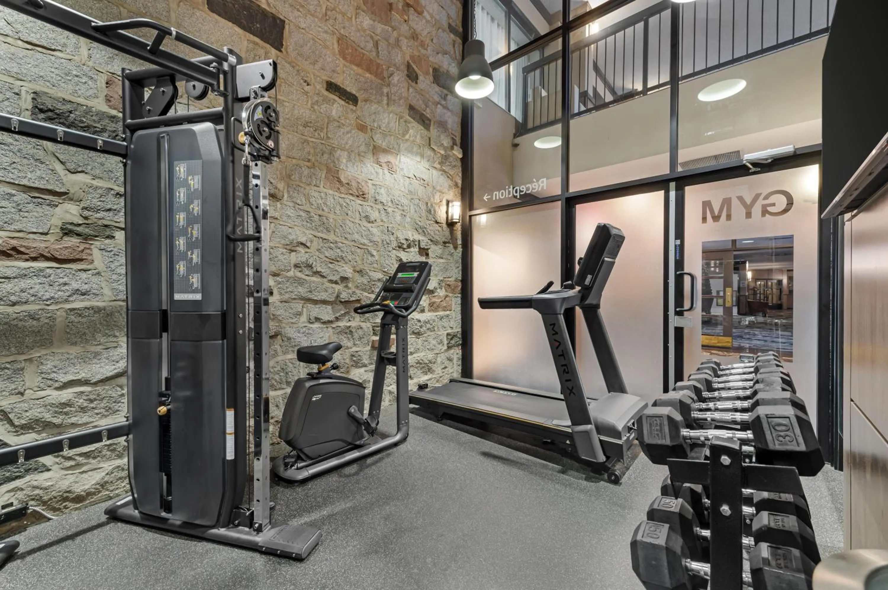 Fitness centre/facilities in Best Western Hotel Universel Drummondville