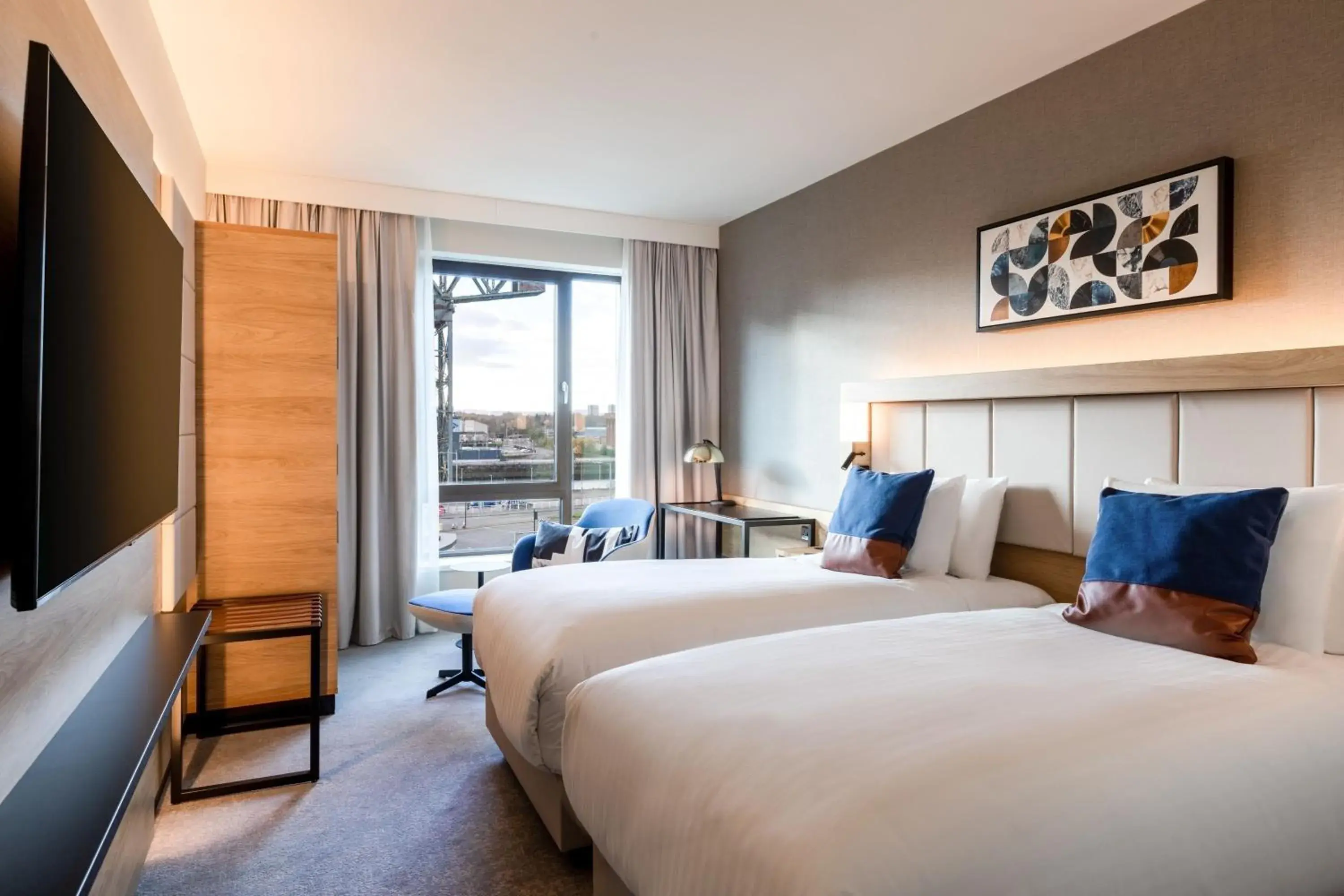 Deluxe Twin Room in Courtyard by Marriott Glasgow SEC Deluxe Twin Room in Courtyard by Marriott Glasgow SEC