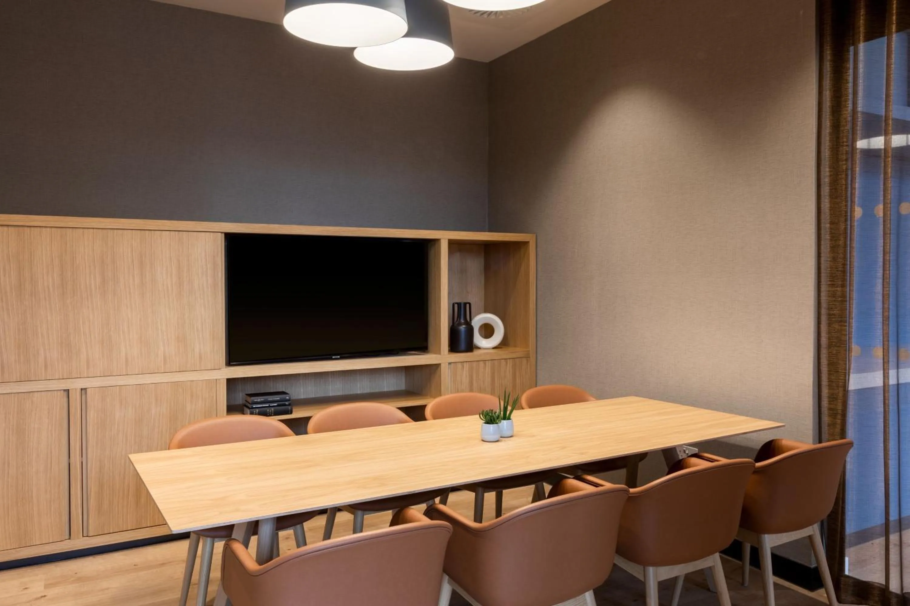 Meeting/conference room in Courtyard by Marriott Glasgow SEC