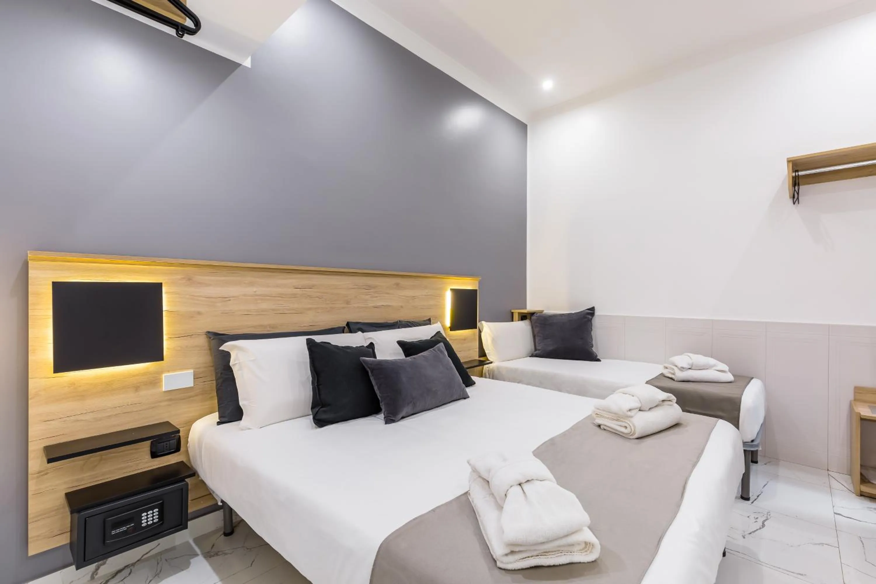 Bed in Sant'Angelo Suites