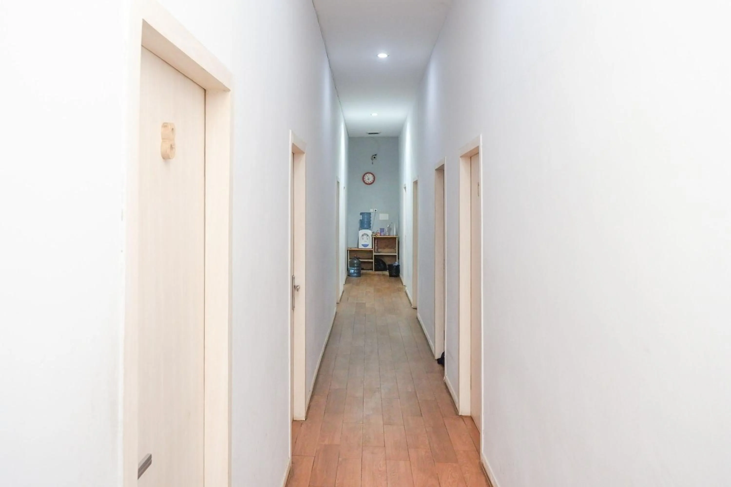 Floor plan in RedDoorz near Exit Tol Batang