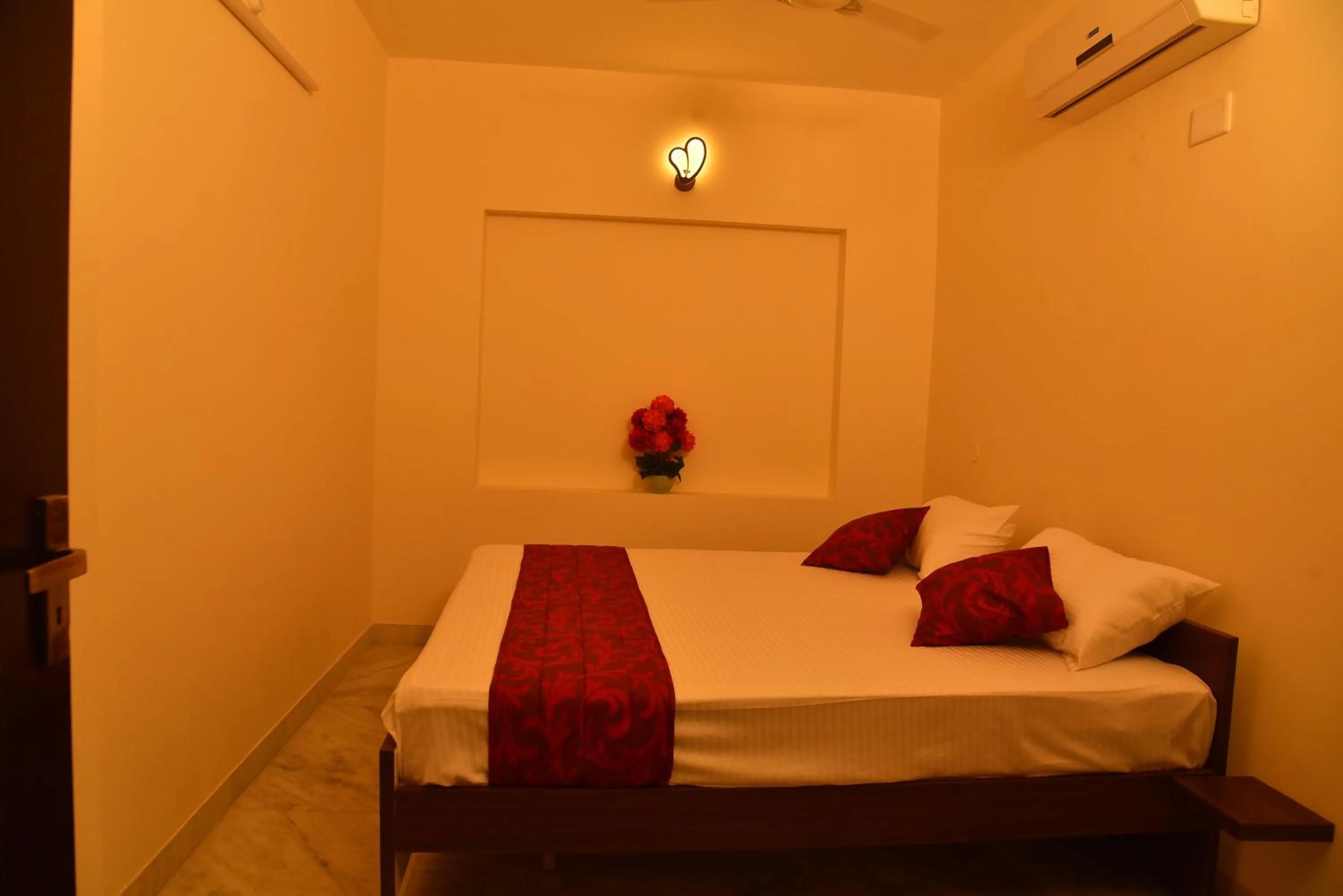 Bed in Home Stay @ Kommiya Inn