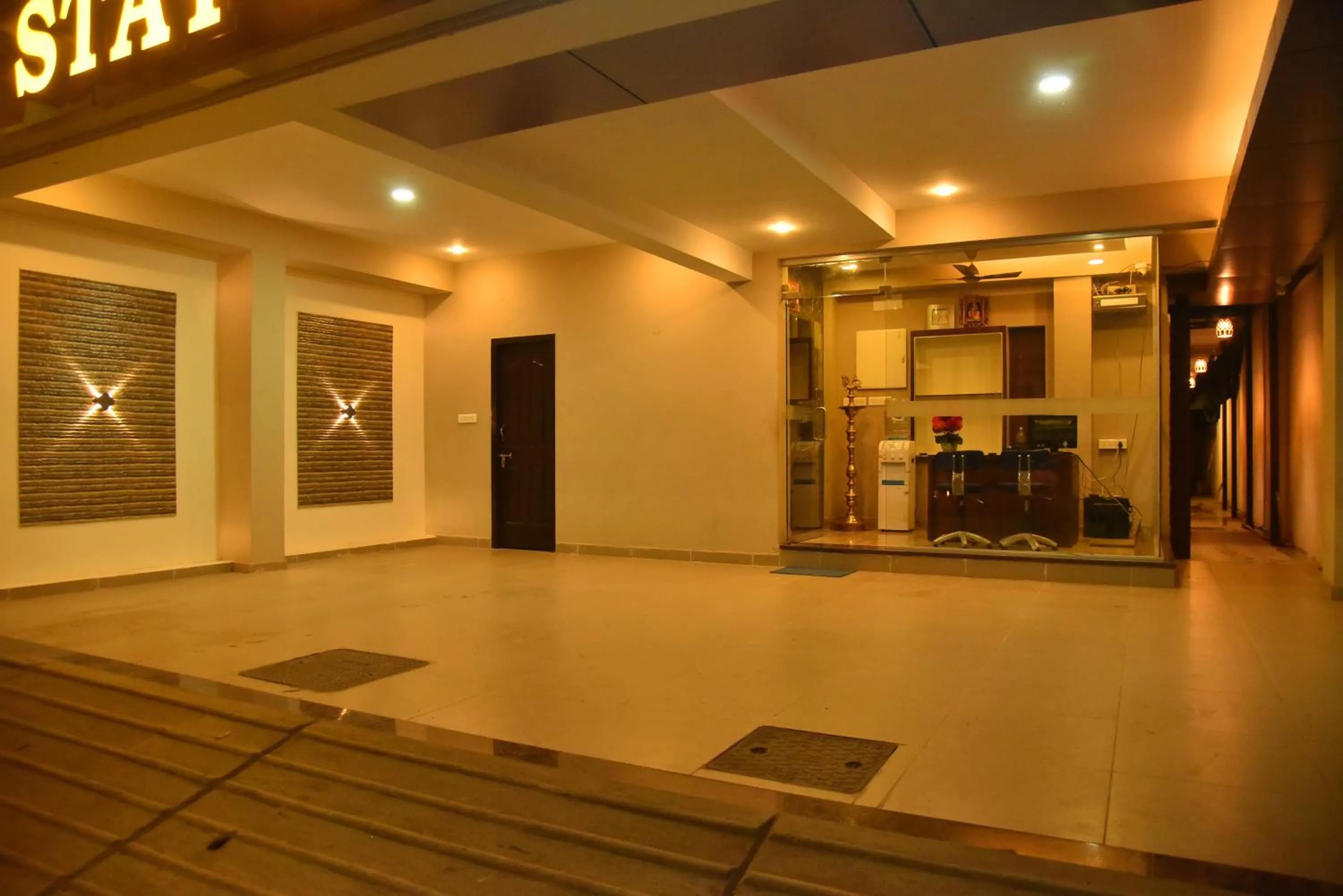 Lobby or reception in Home Stay @ Kommiya Inn