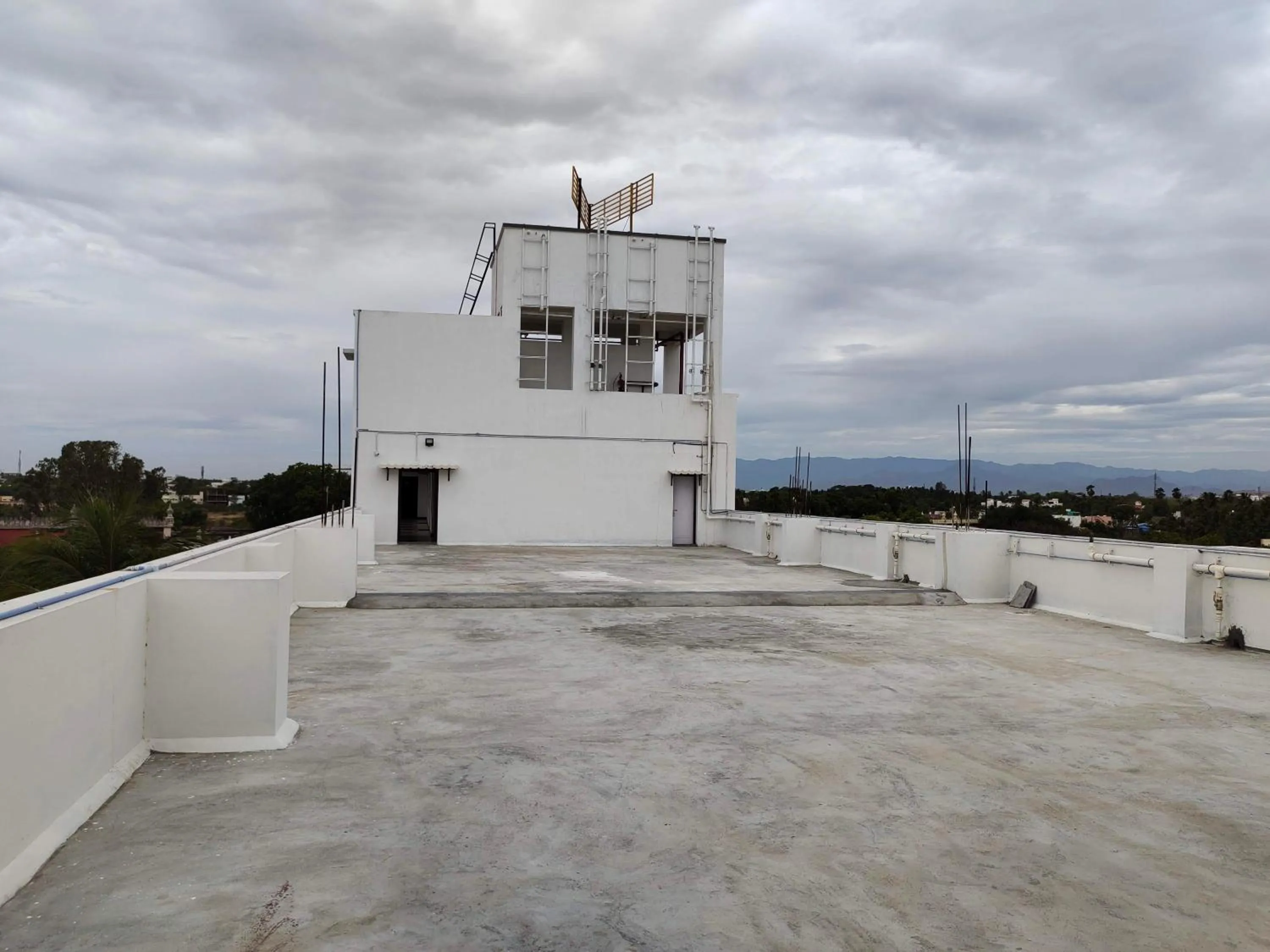 Balcony/Terrace in JOHN TOWERS