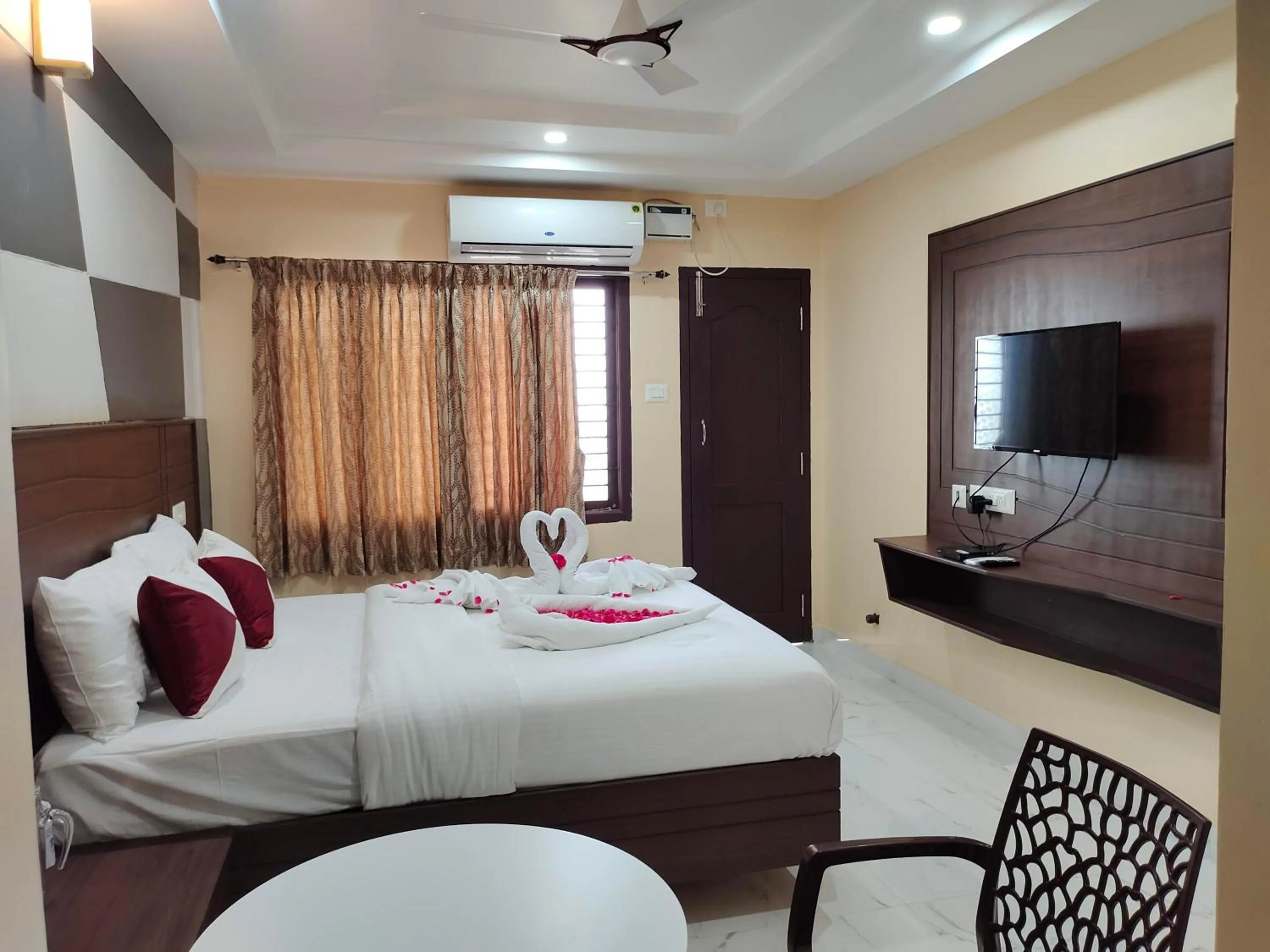 TV and multimedia in JOHN TOWERS