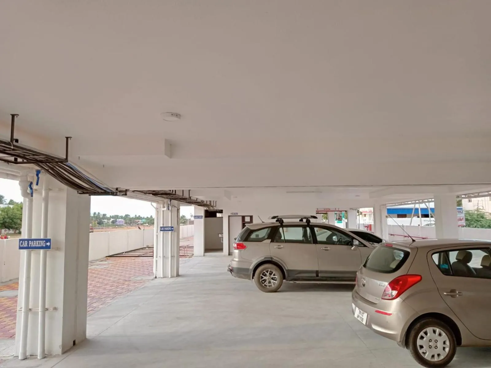 Parking in JOHN TOWERS