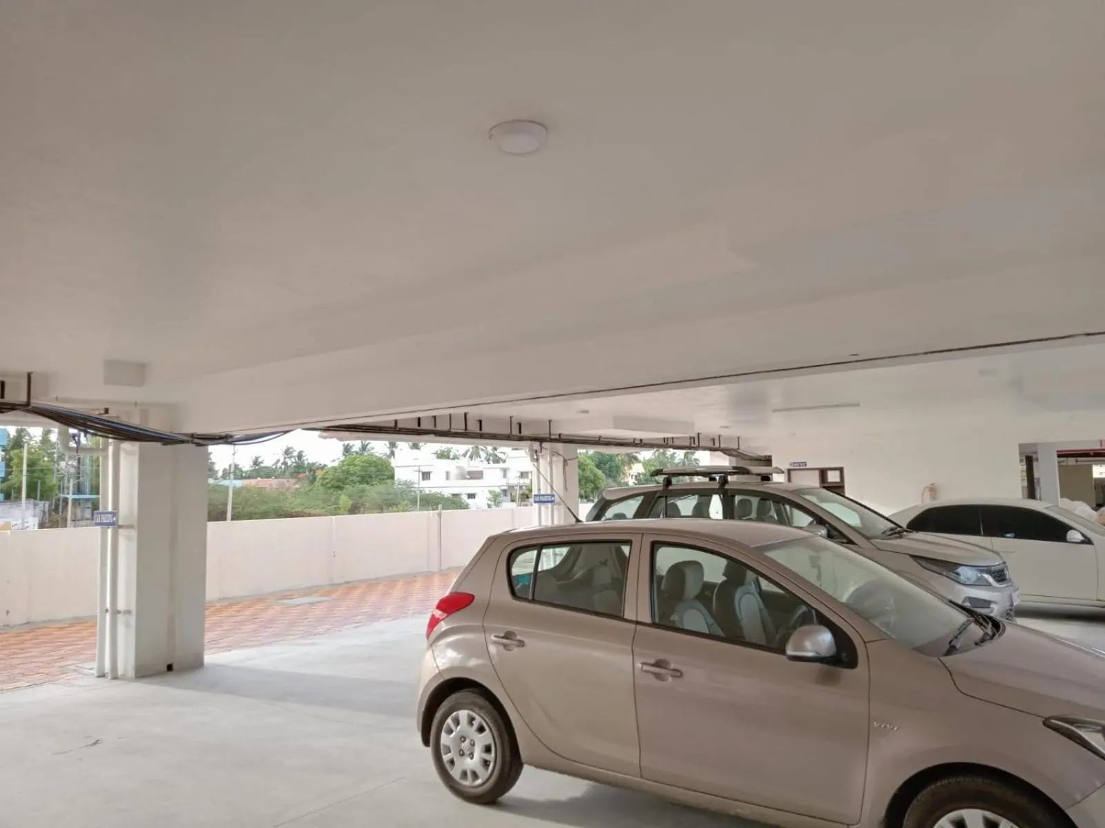 Parking in JOHN TOWERS