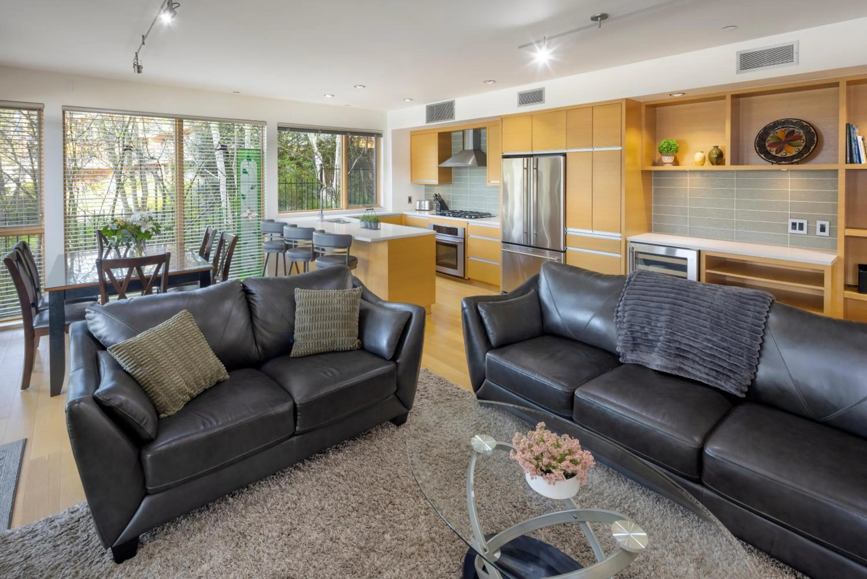 Kitchen or kitchenette in Brentwood Bay Resort & Spa