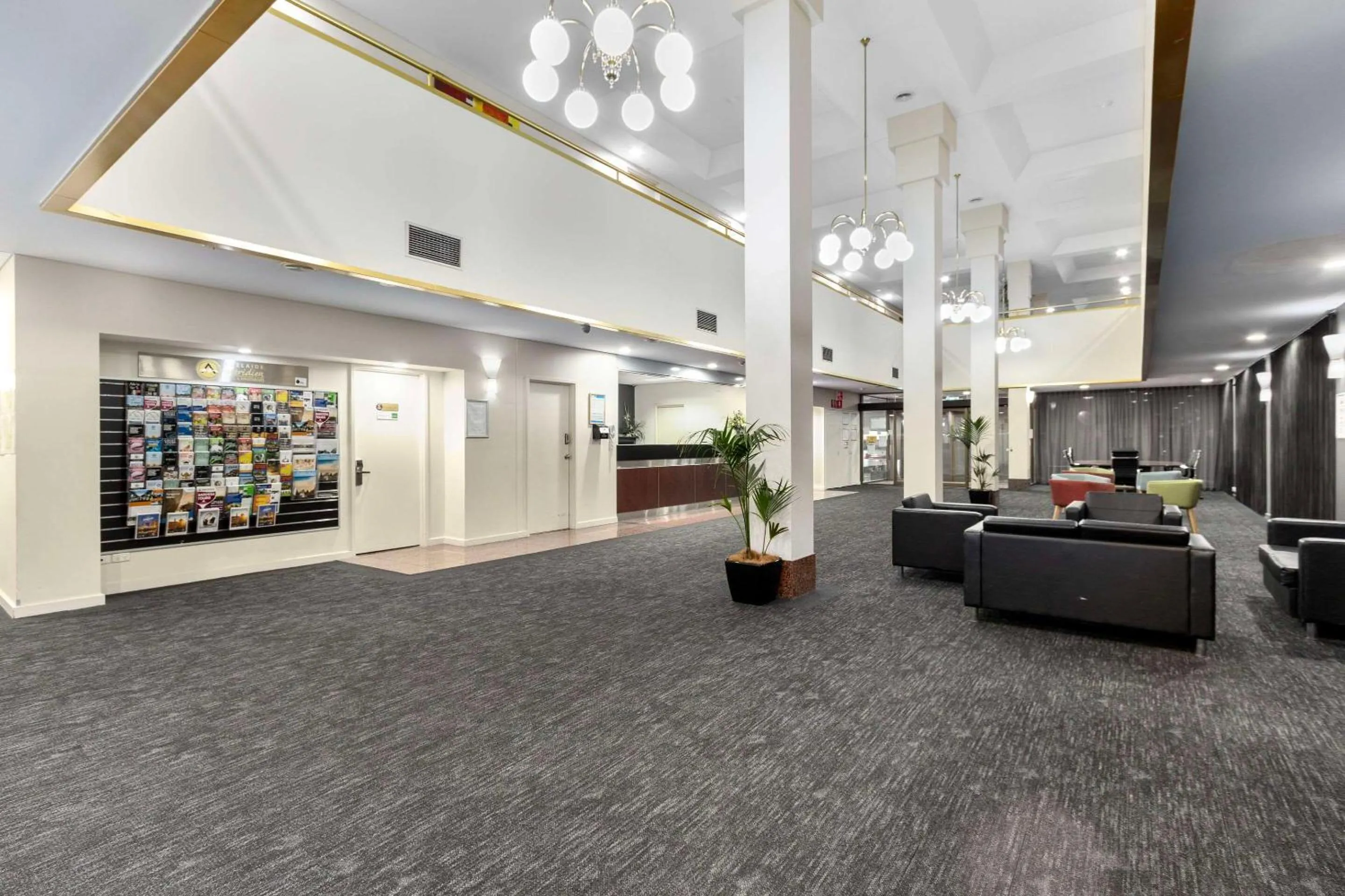 Lobby or reception in Econo Lodge North Adelaide