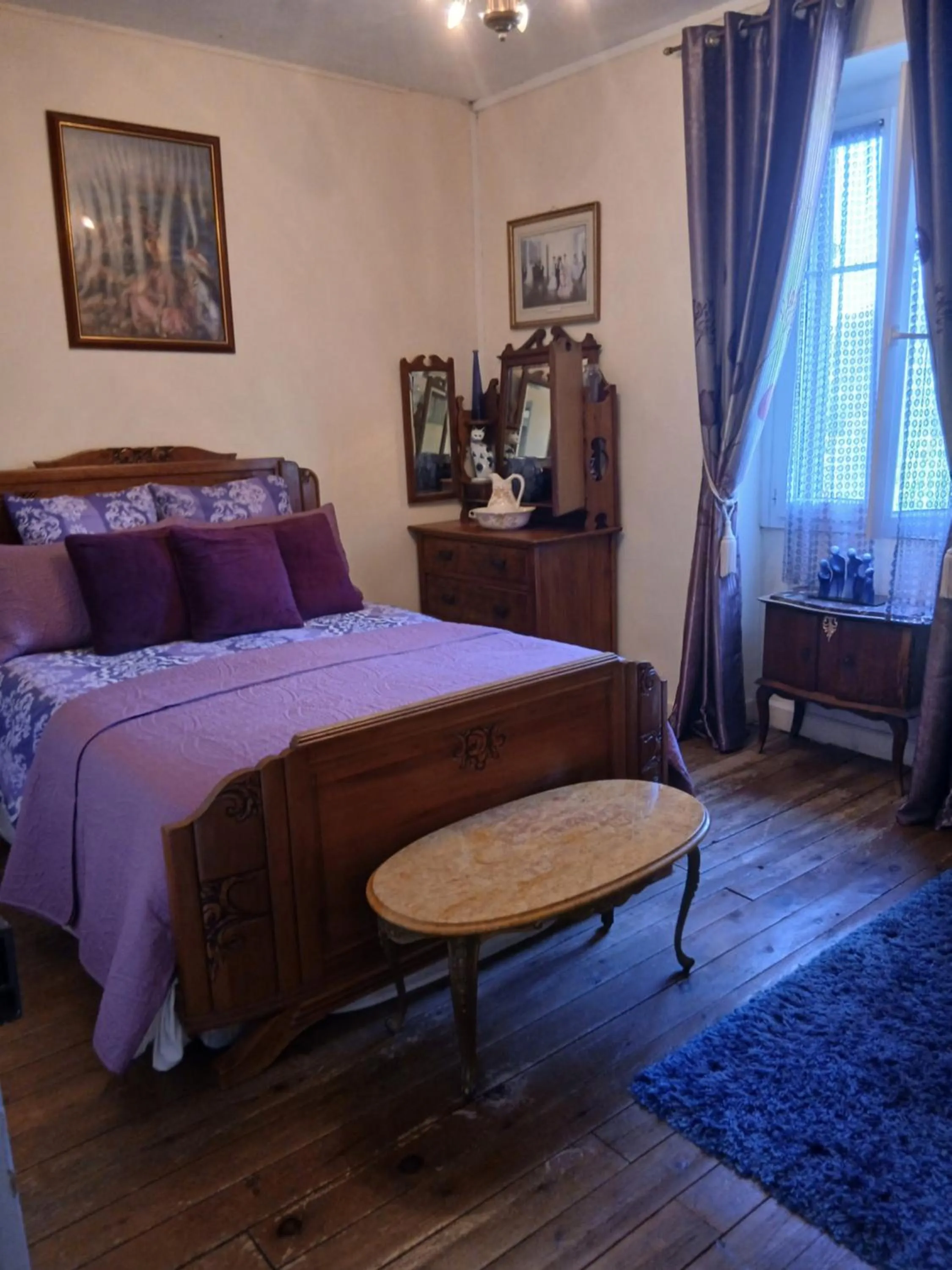 Bed in Sunset House Chambres de Hotes