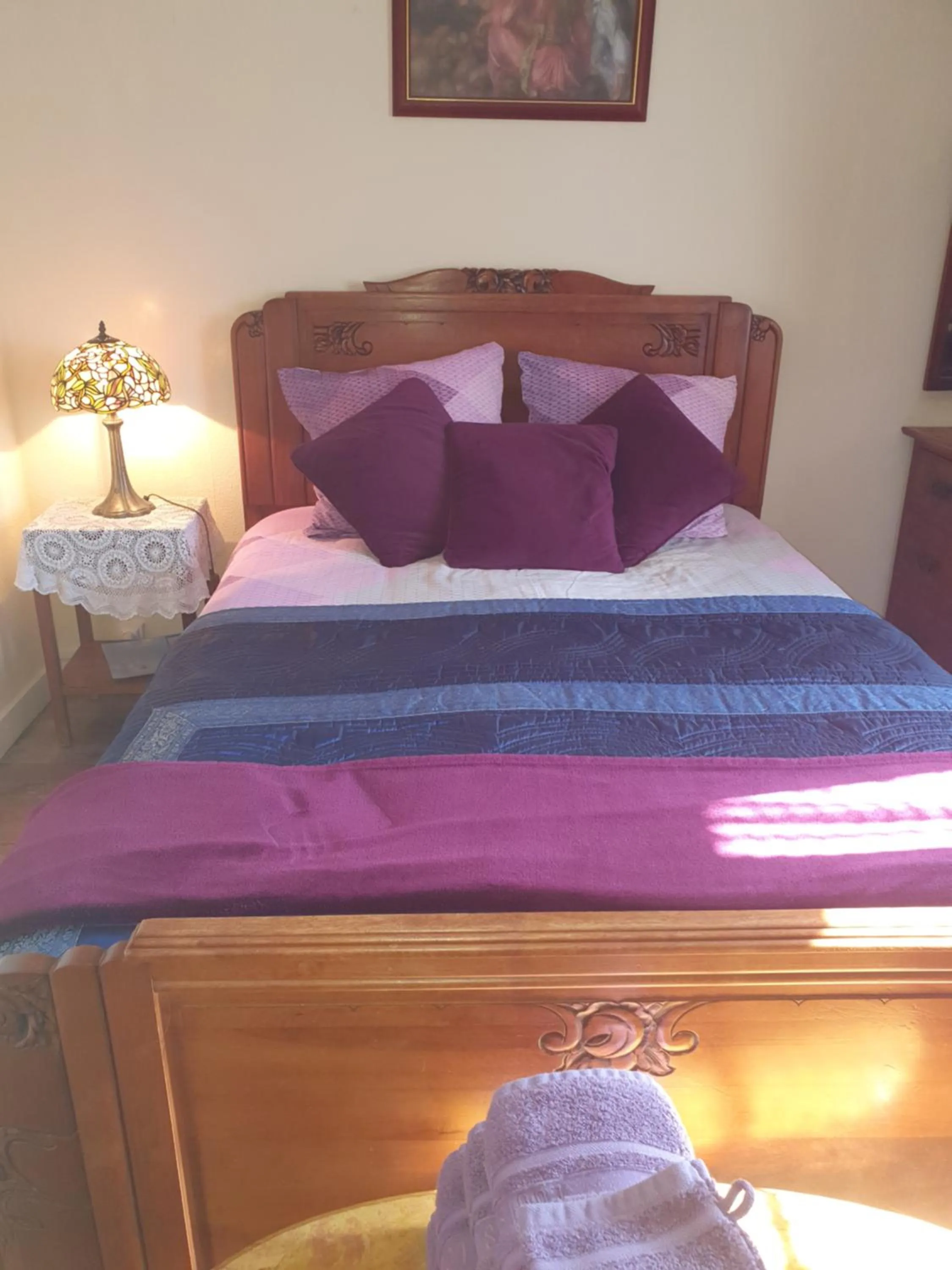 Bedroom, Bed in Sunset House Chambres de Hotes