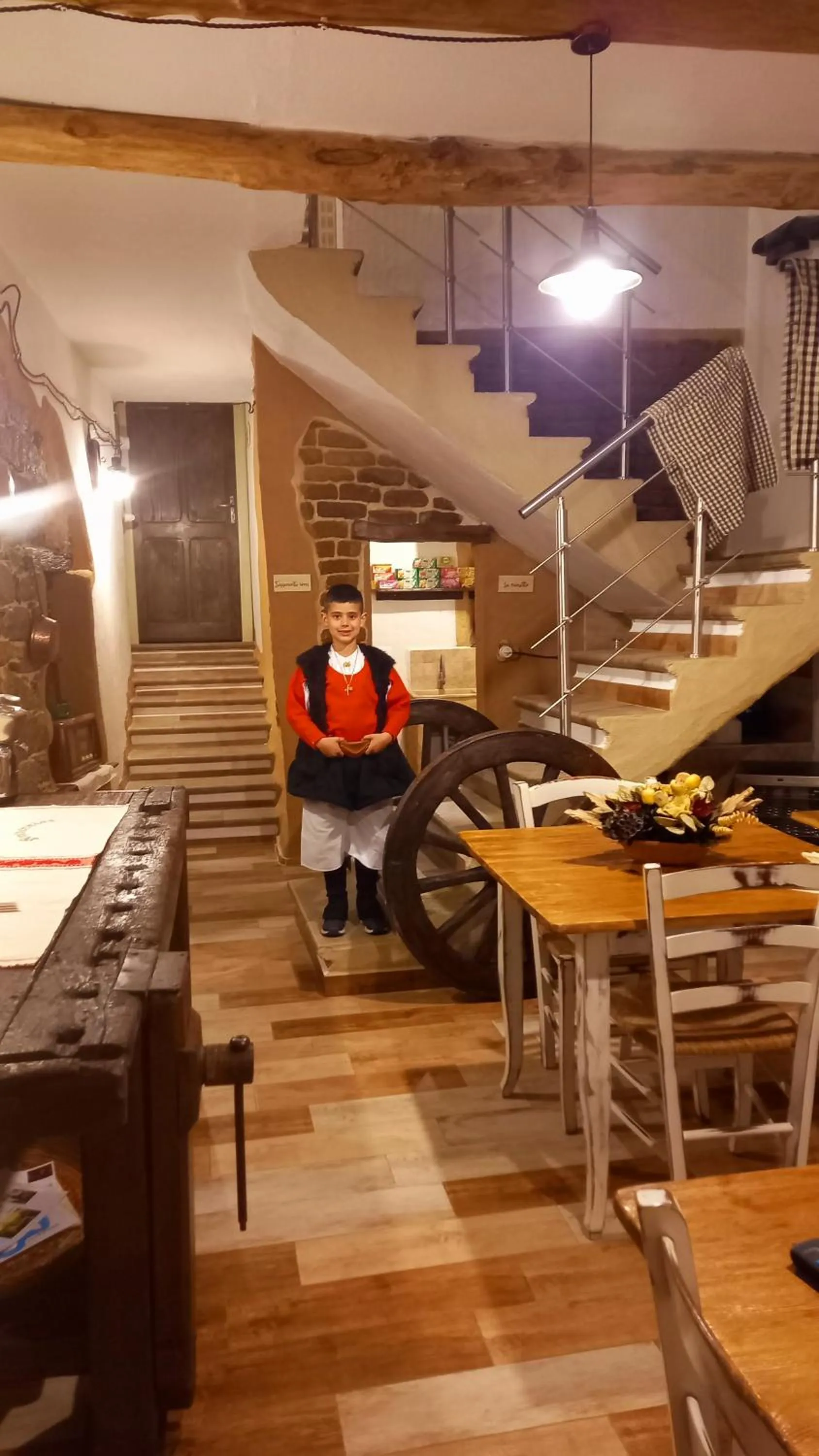 B&B Santu Giuvanni "Un tuffo nel passato Fonnese"