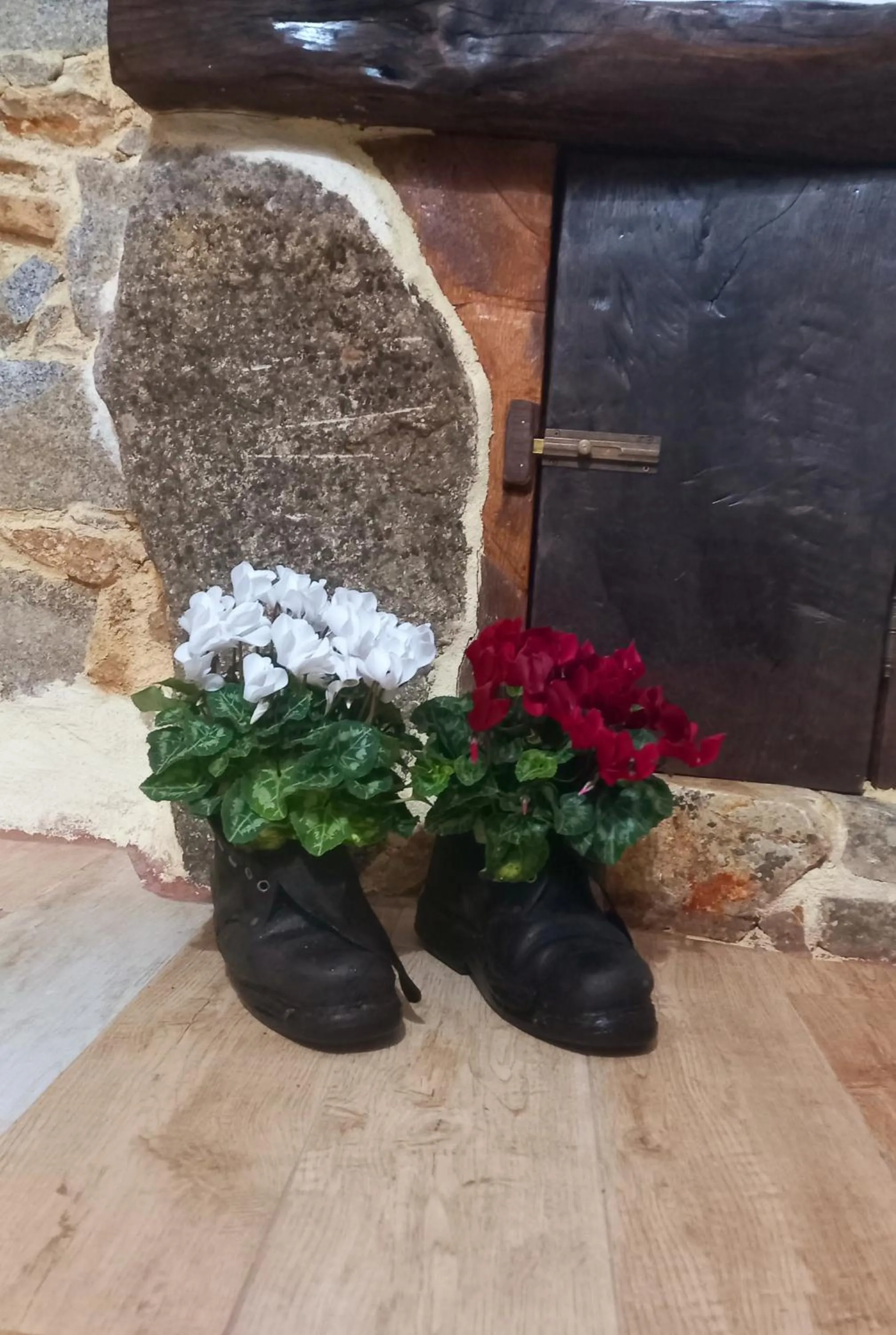 B&B Santu Giuvanni "Un tuffo nel passato Fonnese"