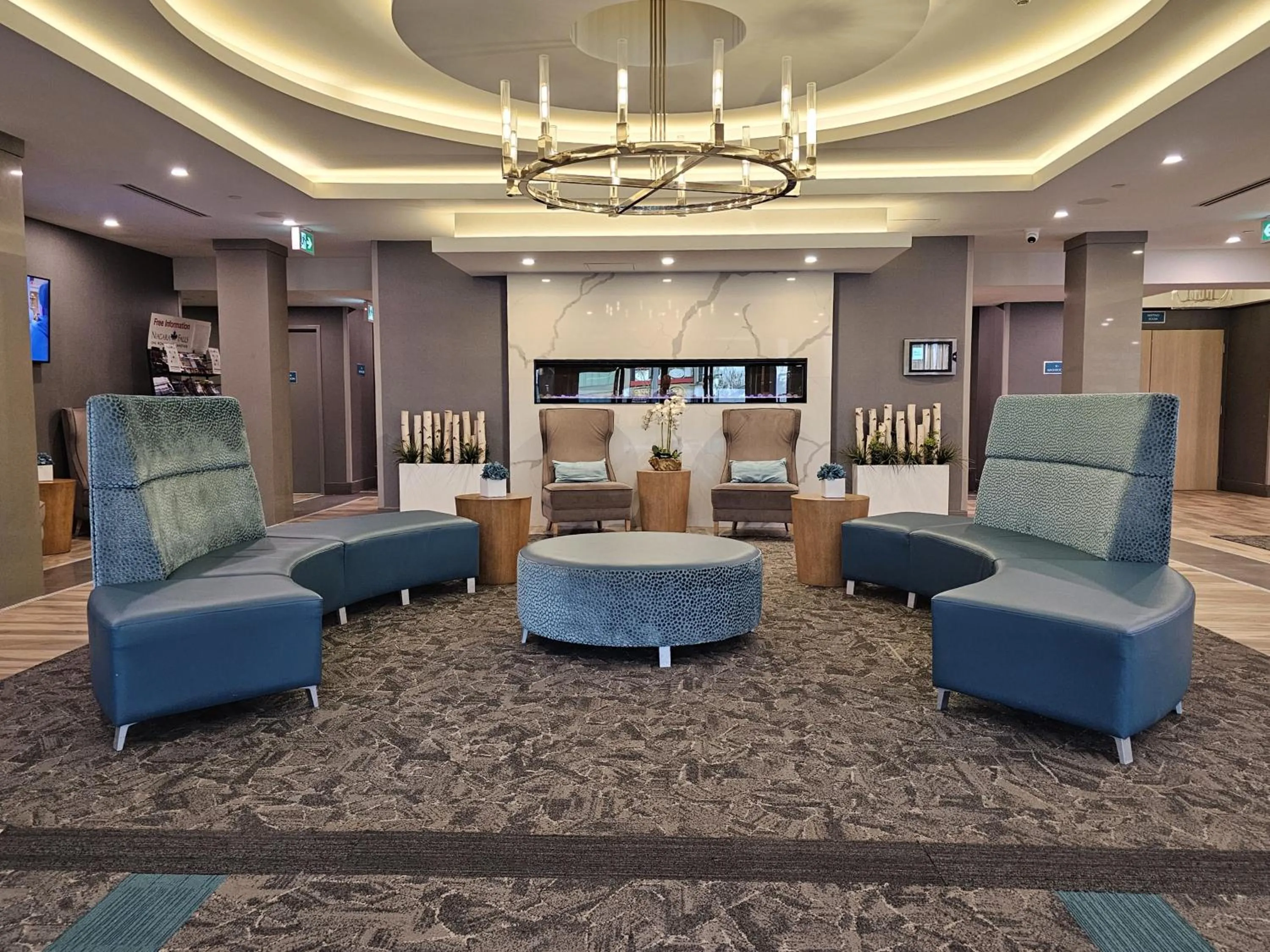 Lobby or reception in Vittoria Hotel & Suites