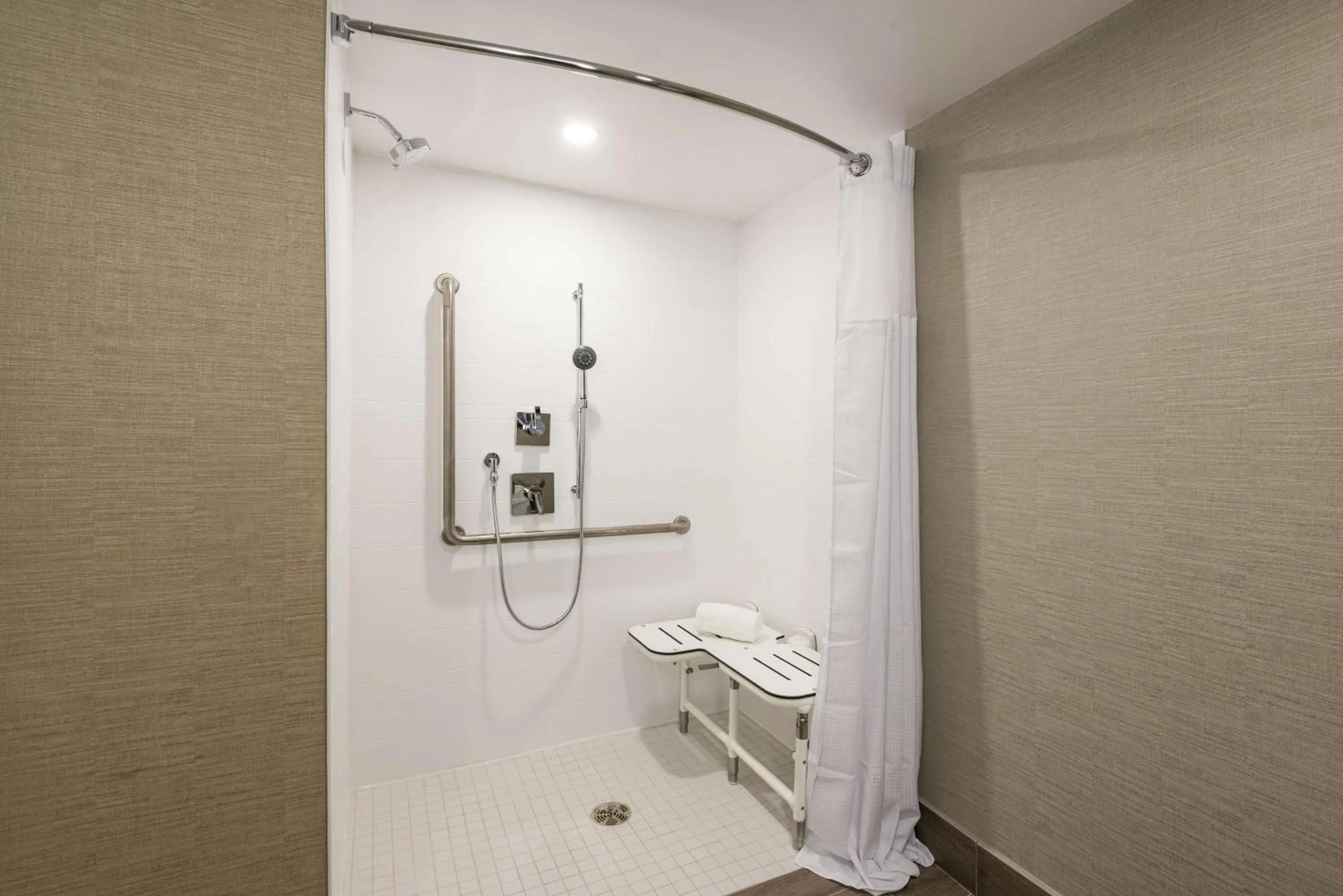 Bathroom in Hilton Garden Inn Ottawa Downtown