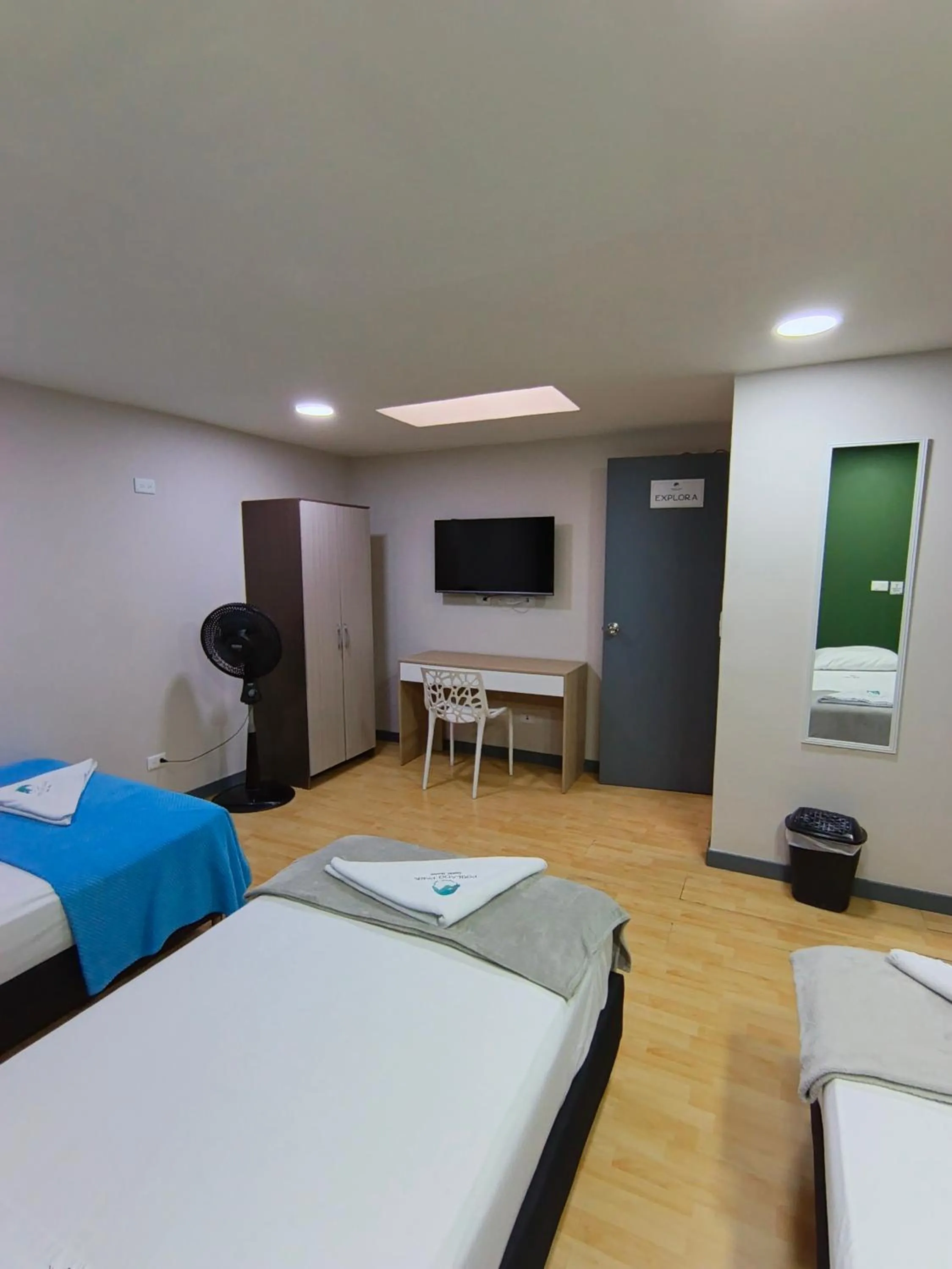 Bedroom, Bed in Poblado Park Guest House