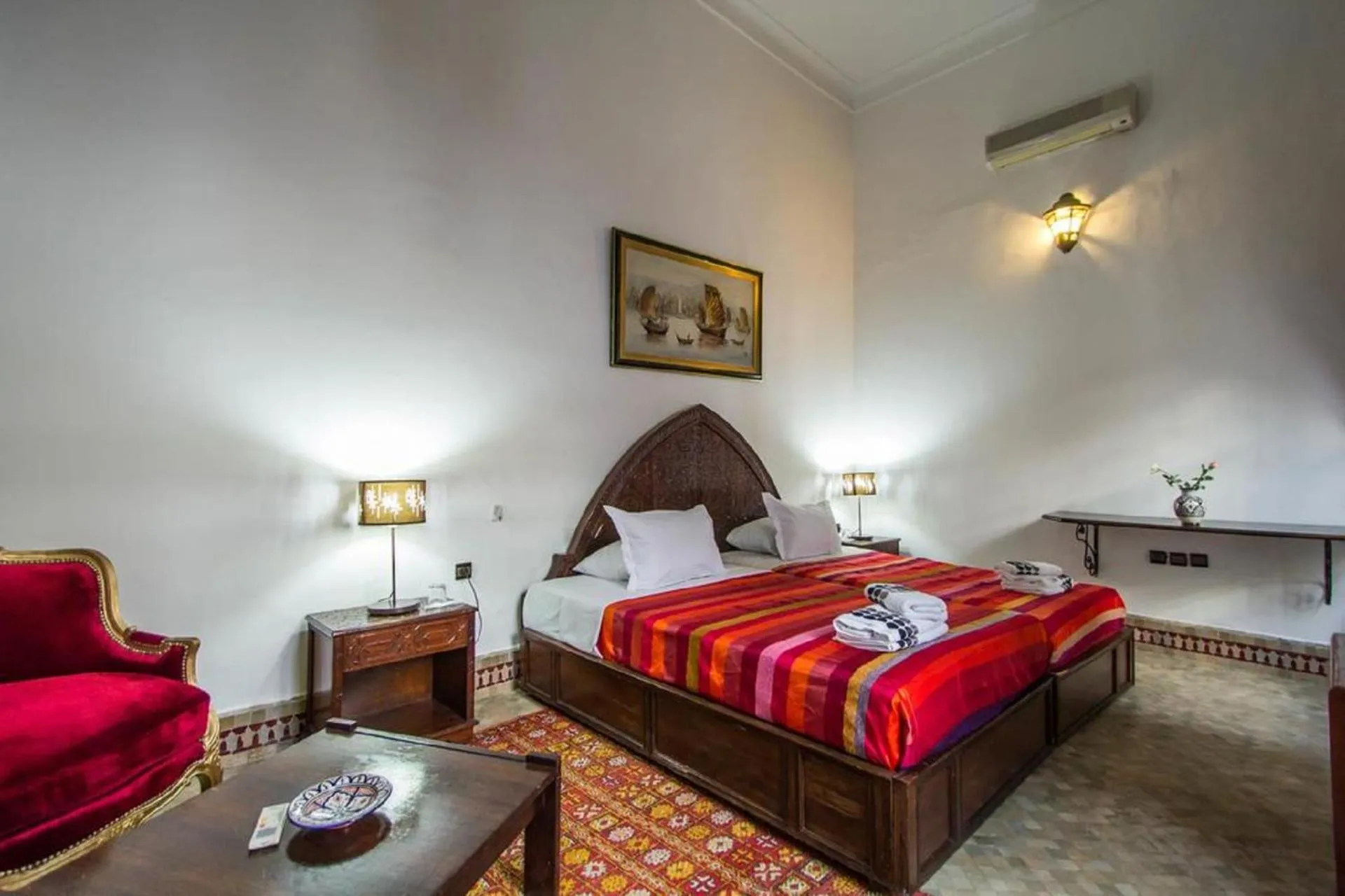 Bed in Riad Pacha Palace