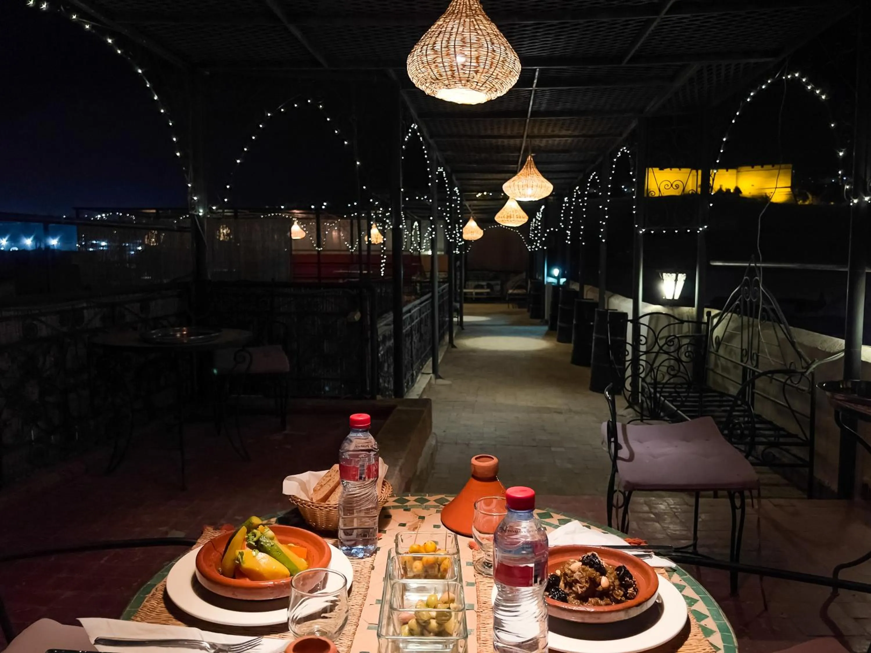 Restaurant/places to eat in Riad Pacha Palace
