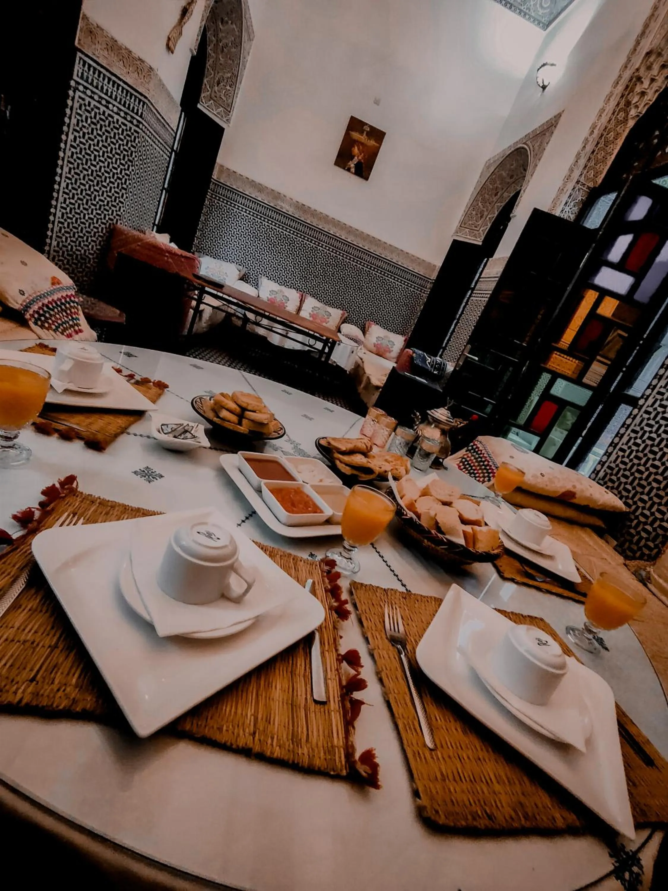 Restaurant/places to eat in Riad Pacha Palace