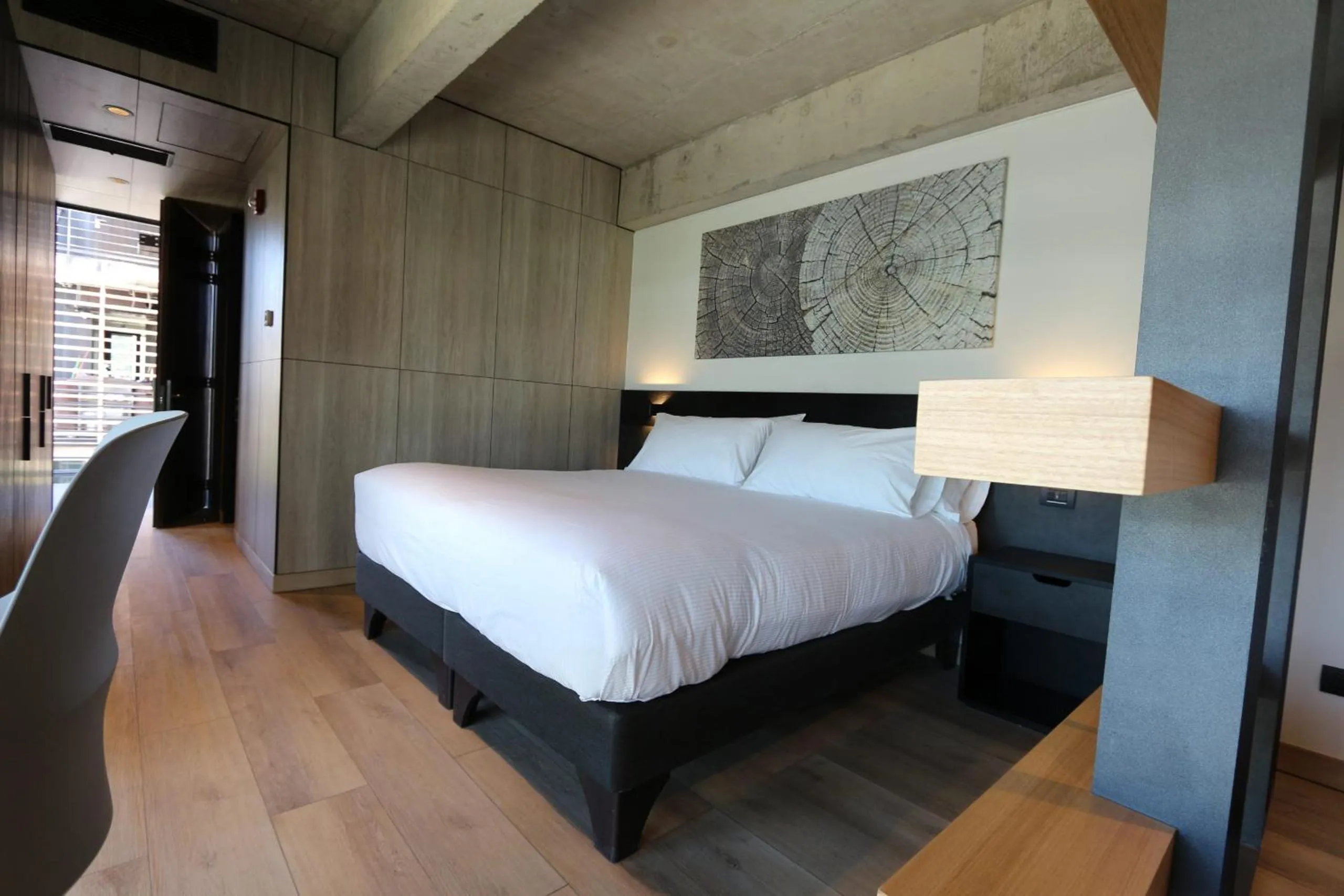 Bed in Nucleo Mayor Apart